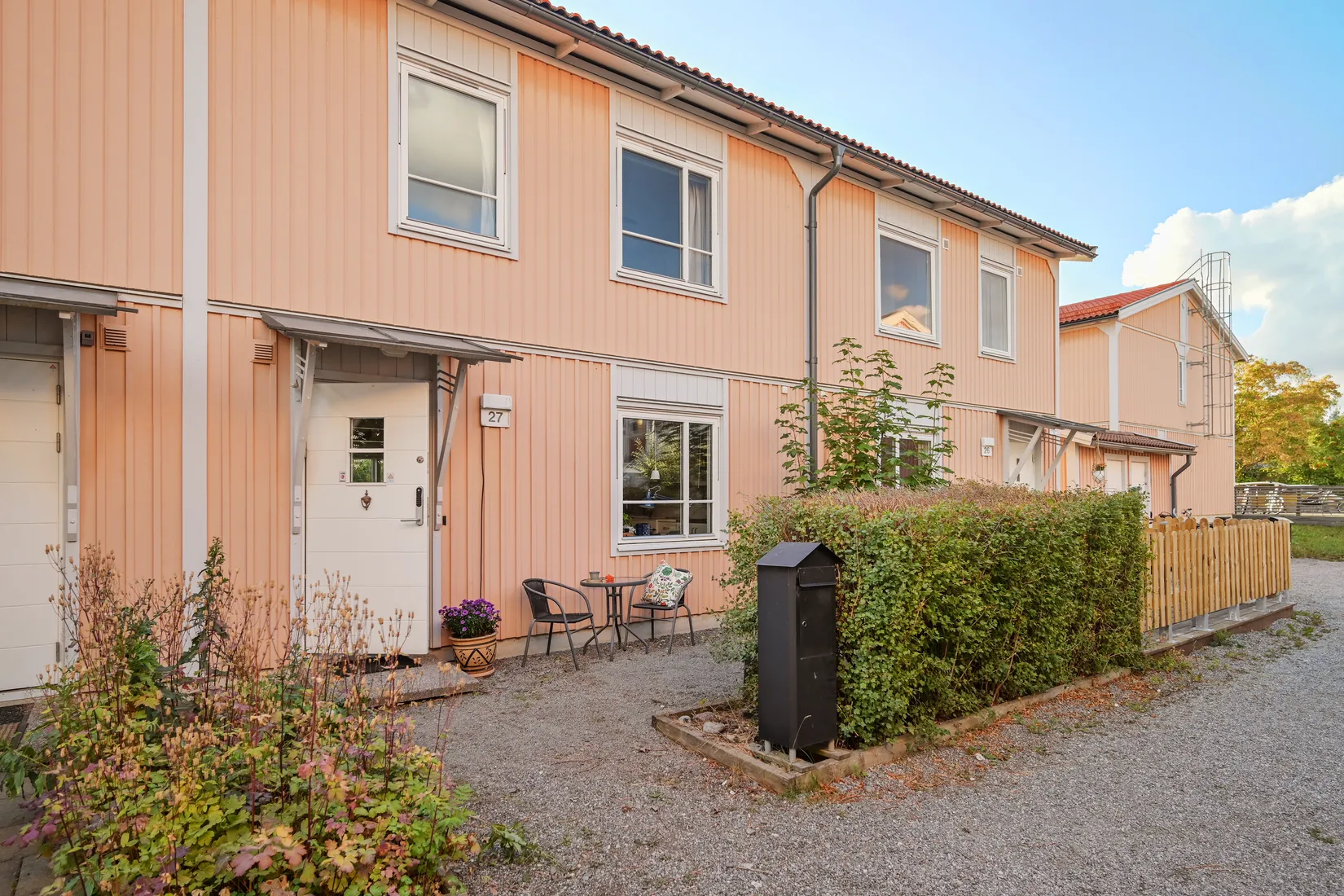 Radhus, Tellusgränd 27, Prästgårdsmarken/Prästhagen, Upplands Väsby