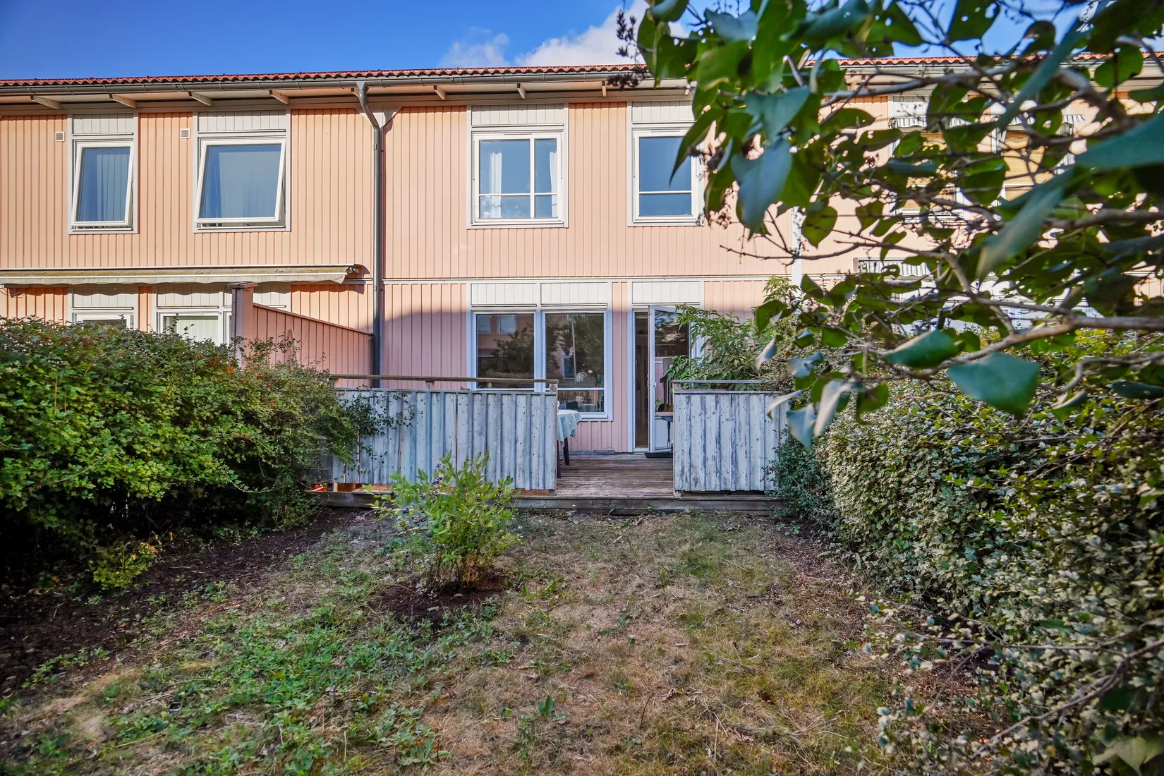 Radhus, Tellusgränd 27, Prästgårdsmarken/Prästhagen, Upplands Väsby