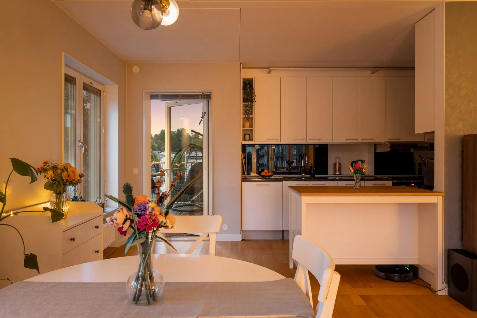 Bostadsrätt, Styresman Sanders Väg 8, våning 3/5, Beckomberga, Stockholm