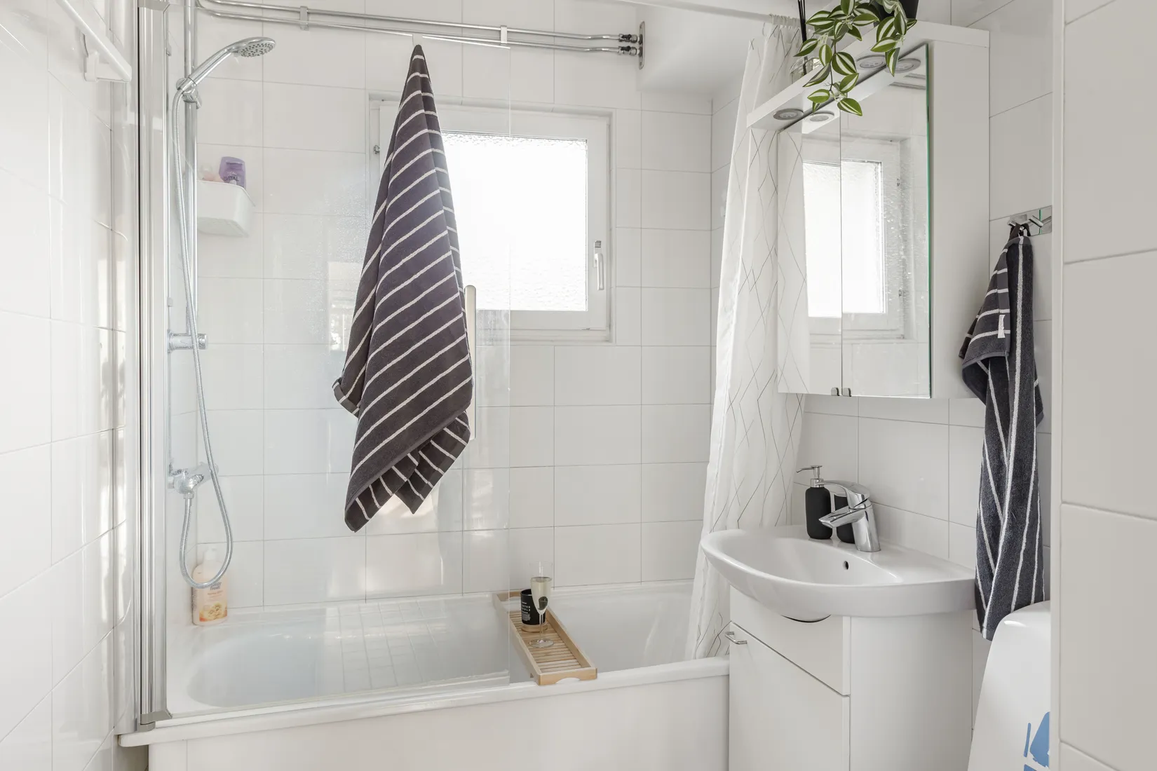 Bostadsrätt, Emaljvägen 14, Kallhäll, Järfälla