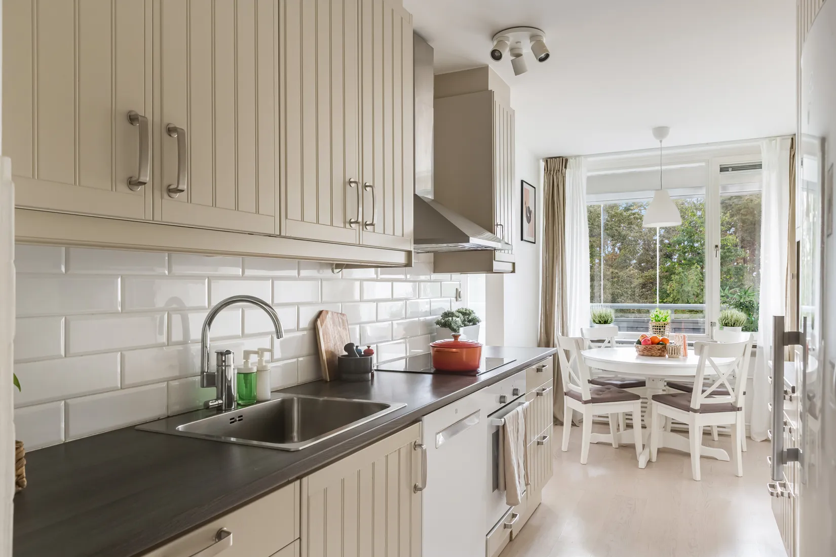 Bostadsrätt, Emaljvägen 14, Kallhäll, Järfälla