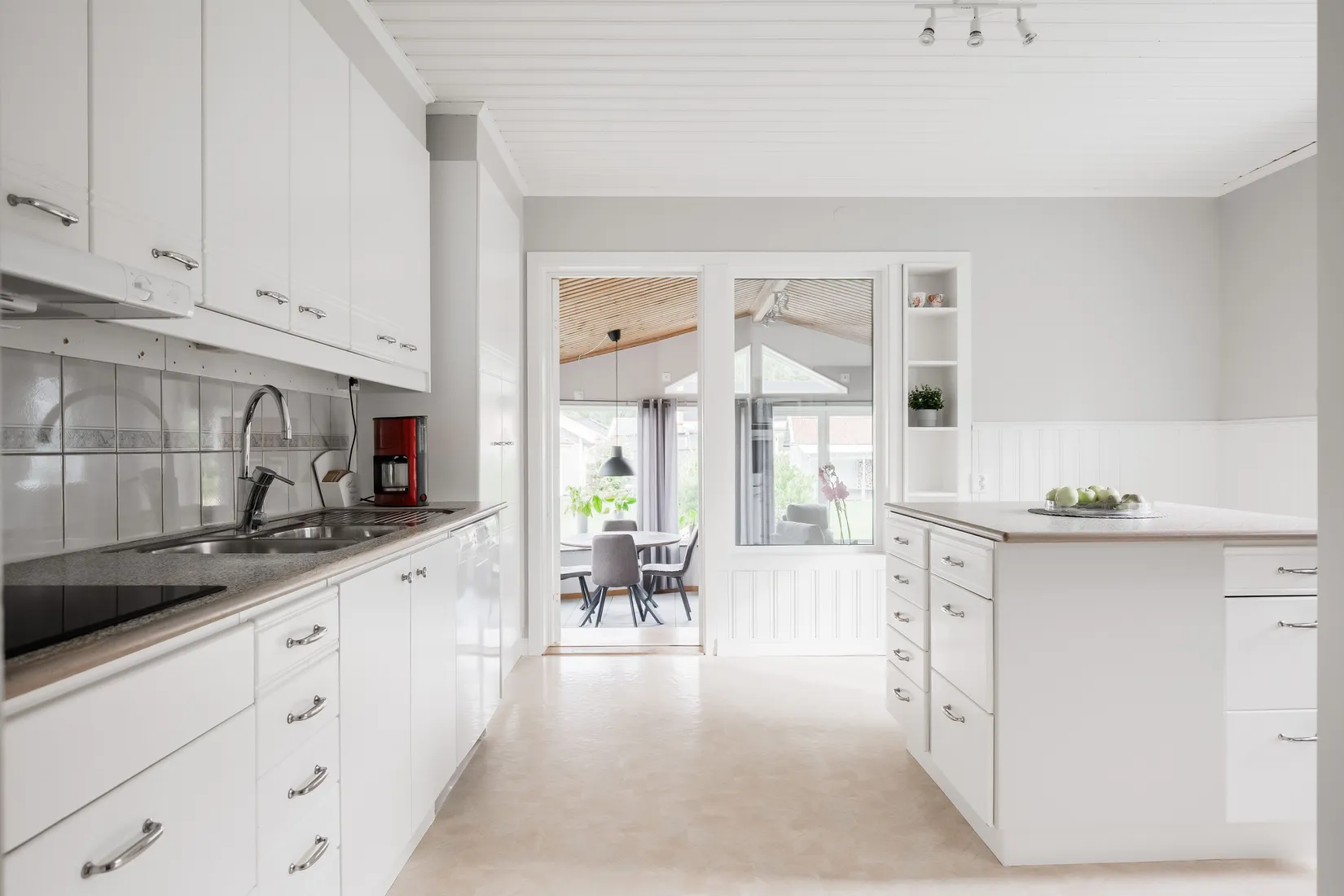 Villa, Granåsgatan 9, Tibro