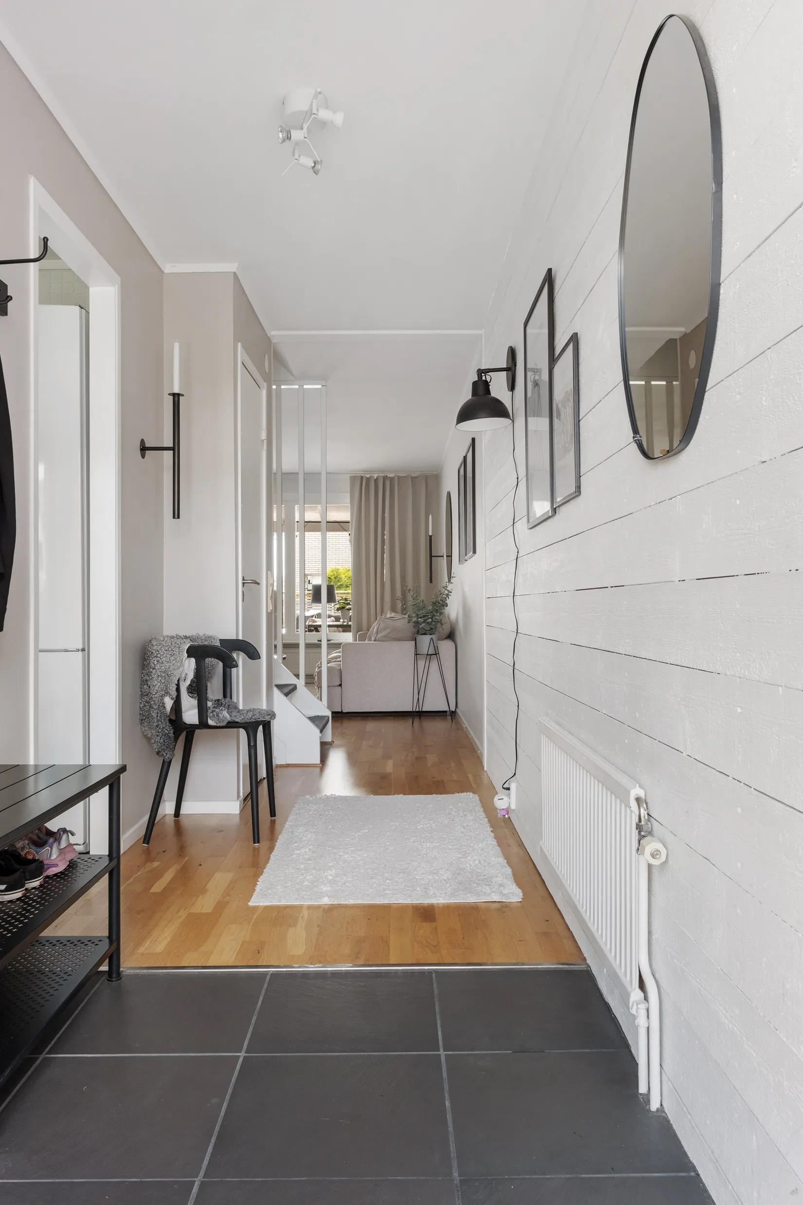 Radhus, Storegårdsvägen 25, Stavre, Trollhättan