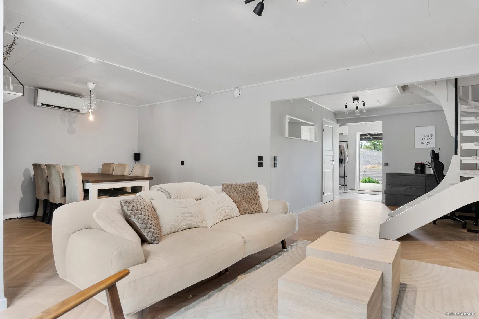 Radhus, Blockflöjtstigen 40, Brunna, Upplands-Bro