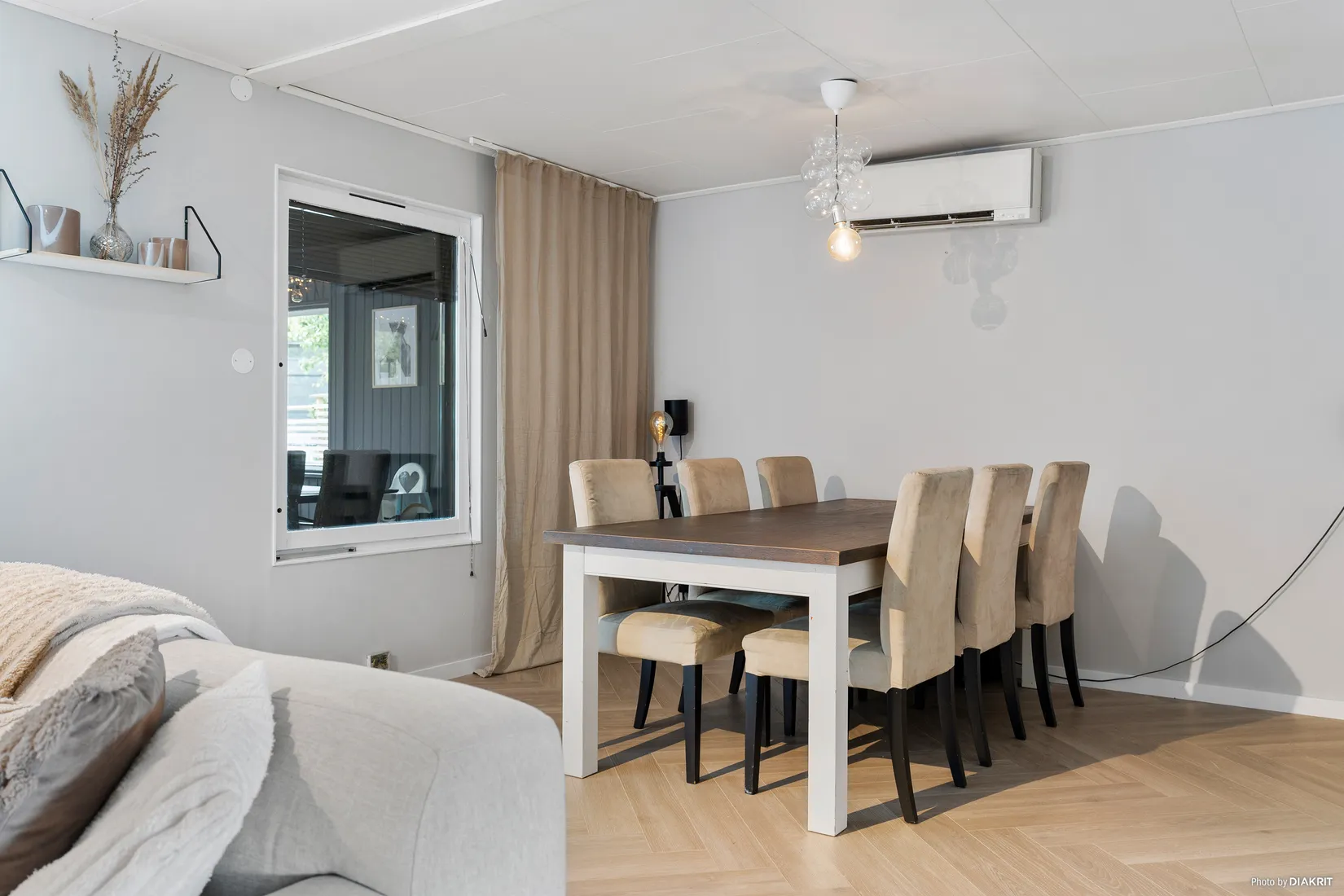 Radhus, Blockflöjtstigen 40, Brunna, Upplands-Bro