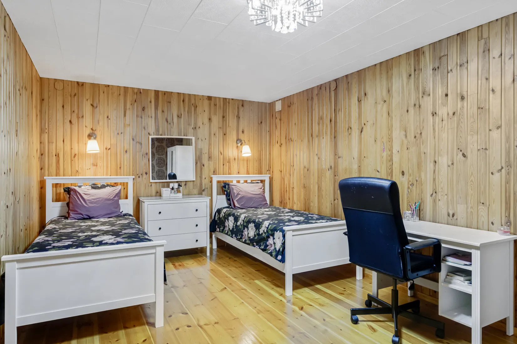 Radhus, Kvarnhagsvägen 138, Alby - Norsborg, Botkyrka