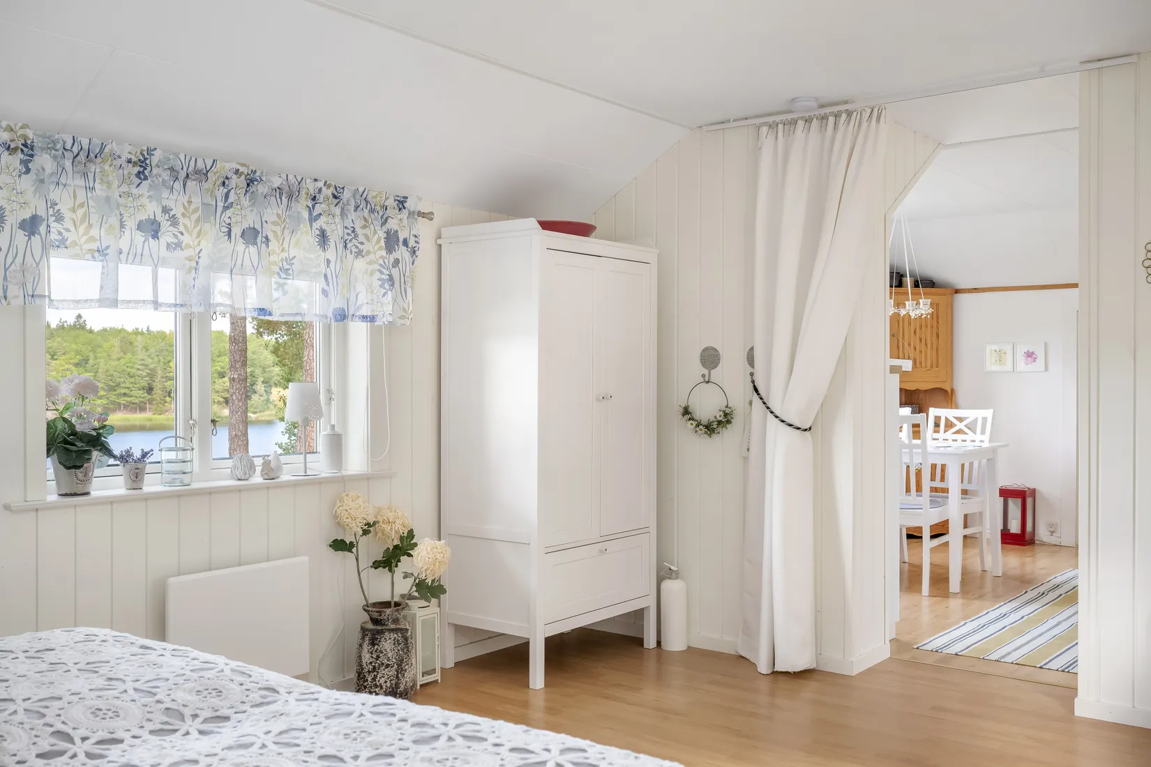 Villa, Hällerstad Sjöliden 8, Söderköping