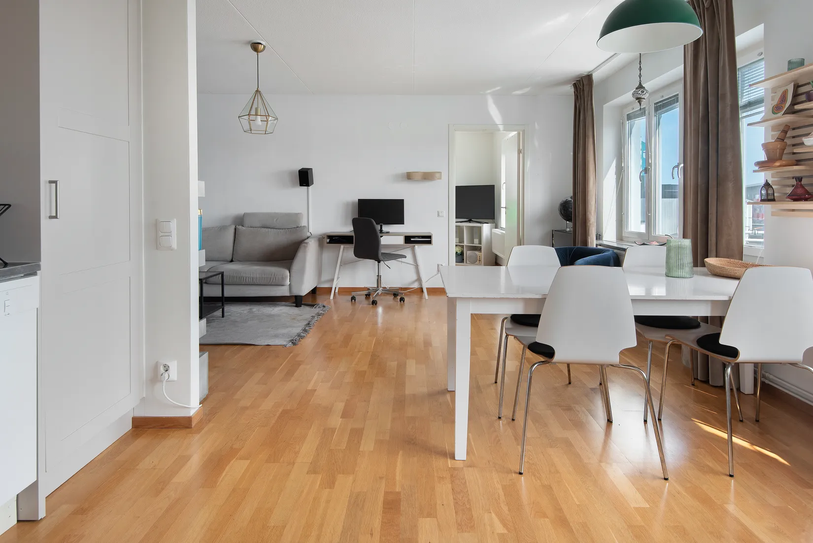 Bostadsrätt, Skebokvarnsvägen 366, Högdalen, Stockholm
