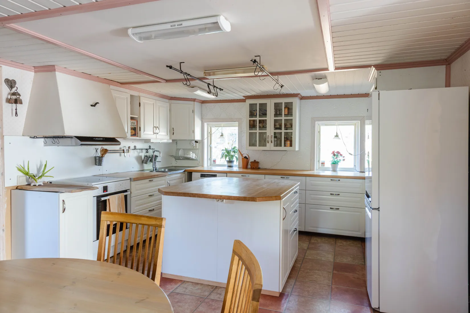 Villa, Kvartsvägen 4, Munga, Västerås