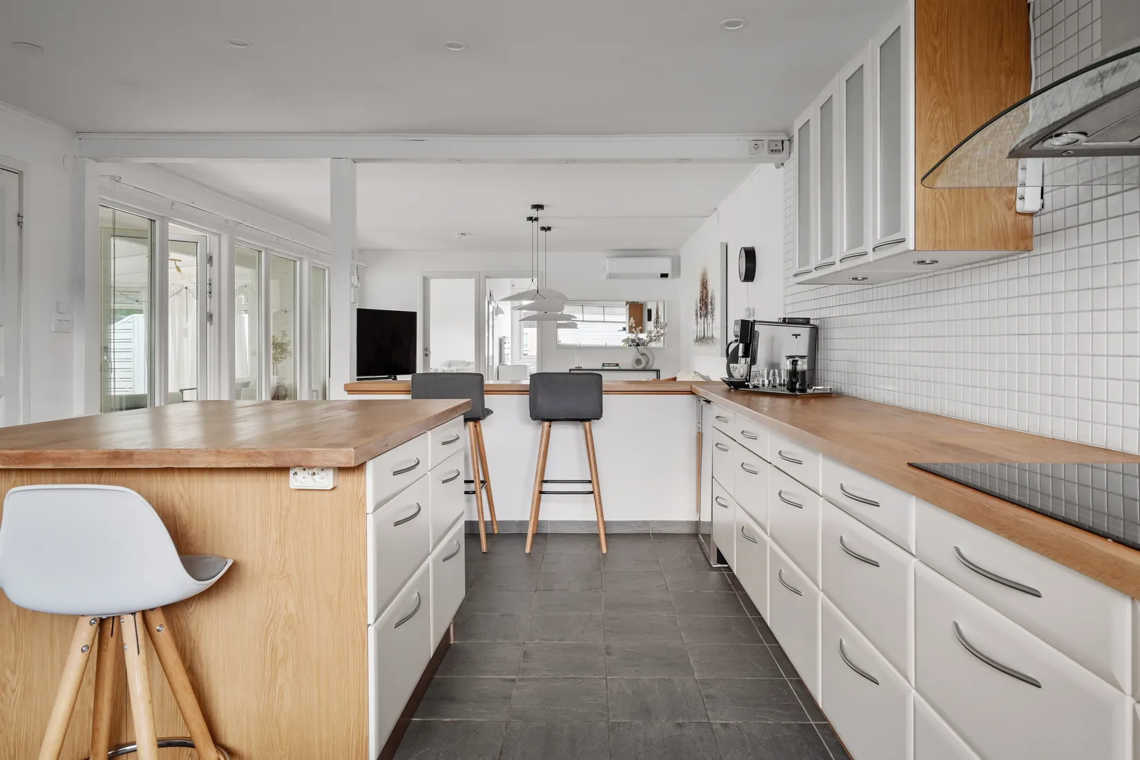 Radhus, Kårstagränd 17, Skälby, Upplands Väsby