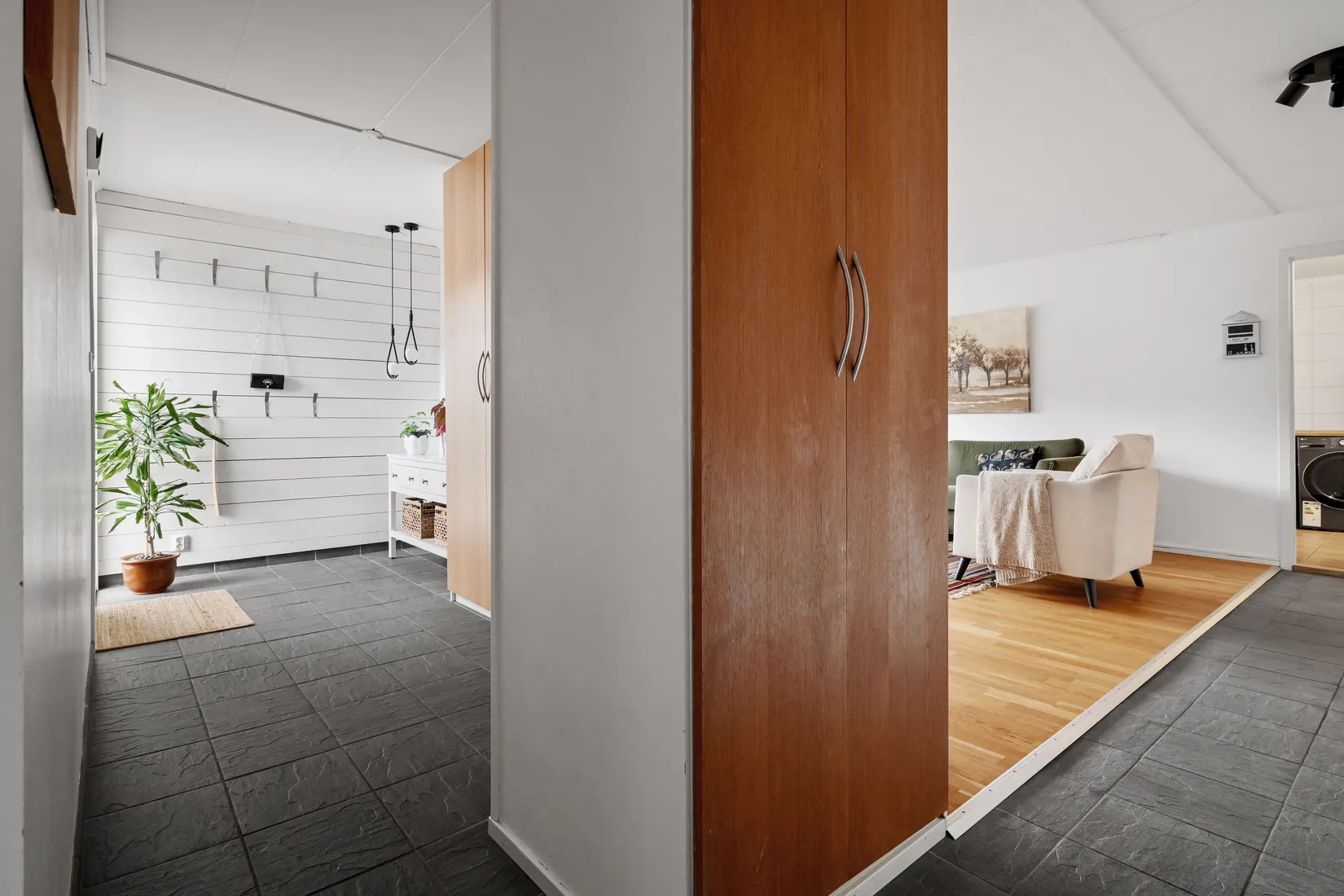 Radhus, Kårstagränd 17, Skälby, Upplands Väsby