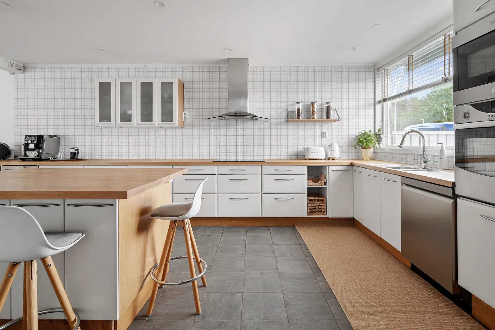 Radhus, Kårstagränd 17, Skälby, Upplands Väsby