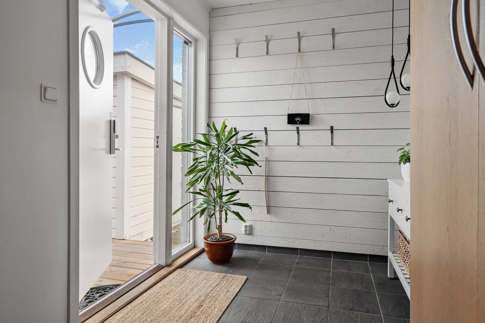 Radhus, Kårstagränd 17, Skälby, Upplands Väsby