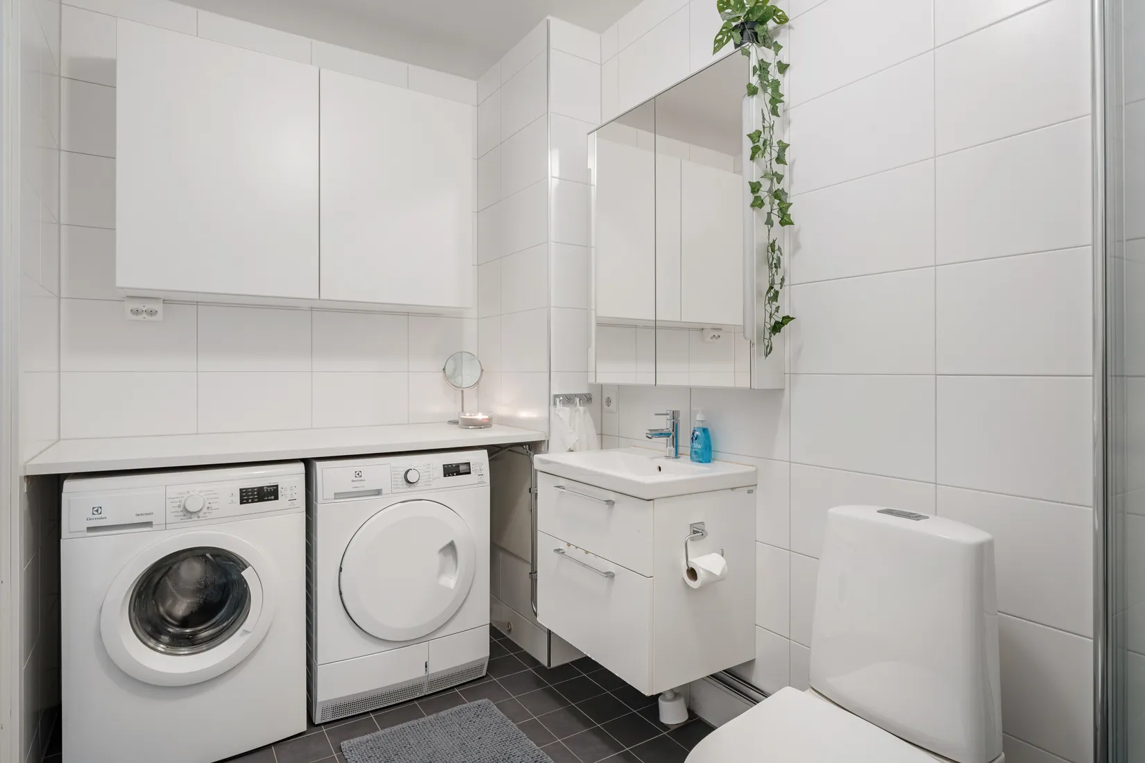 Bostadsrätt, Mariehällstorget 6 - En våning upp, Bromma - Mariehäll, Stockholm