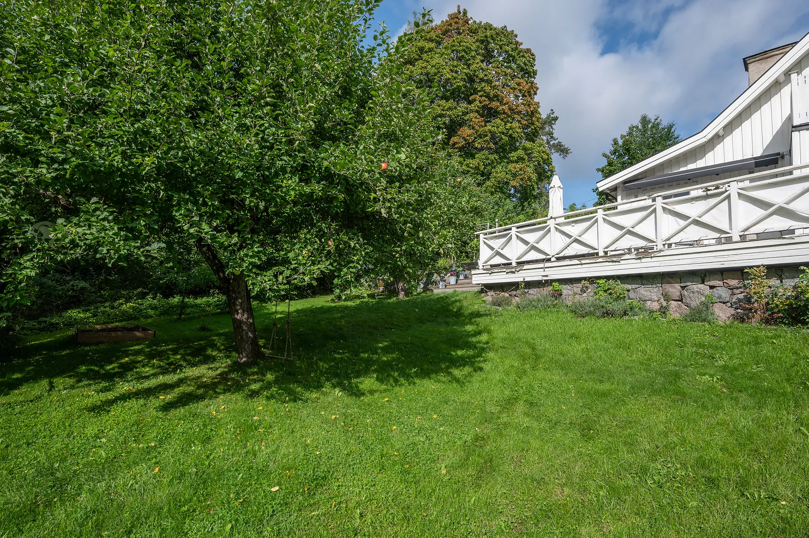 Villa, Rosenhillsvägen 1A, Centrala Huddinge, Huddinge
