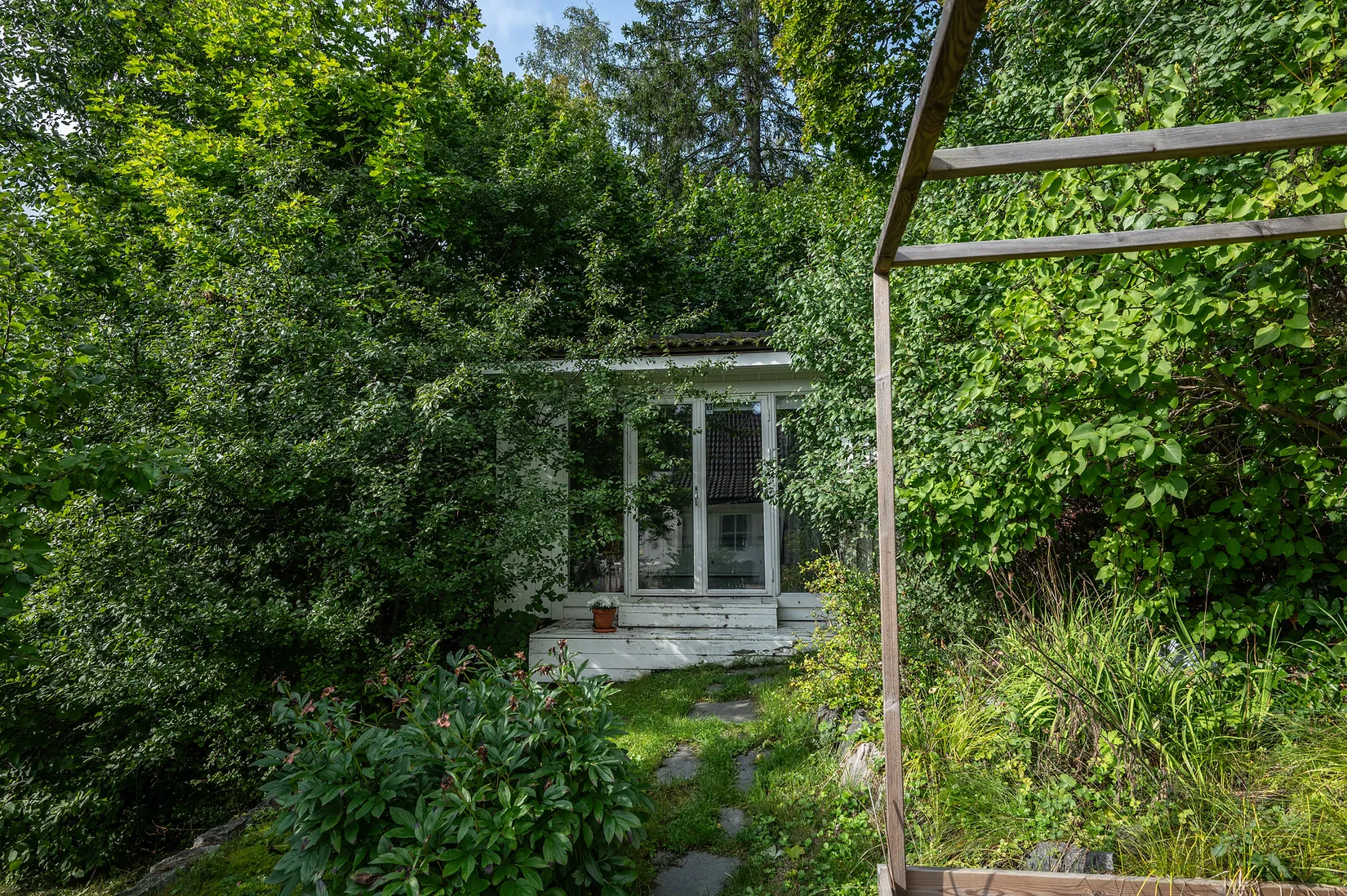Villa, Rosenhillsvägen 1A, Centrala Huddinge, Huddinge