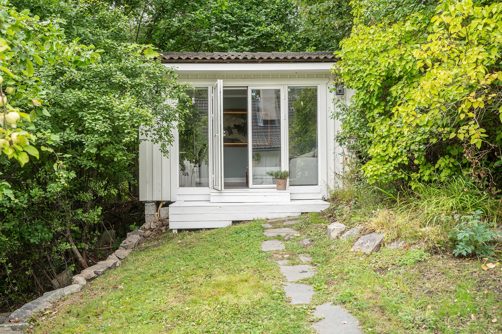 Villa, Rosenhillsvägen 1A, Centrala Huddinge, Huddinge