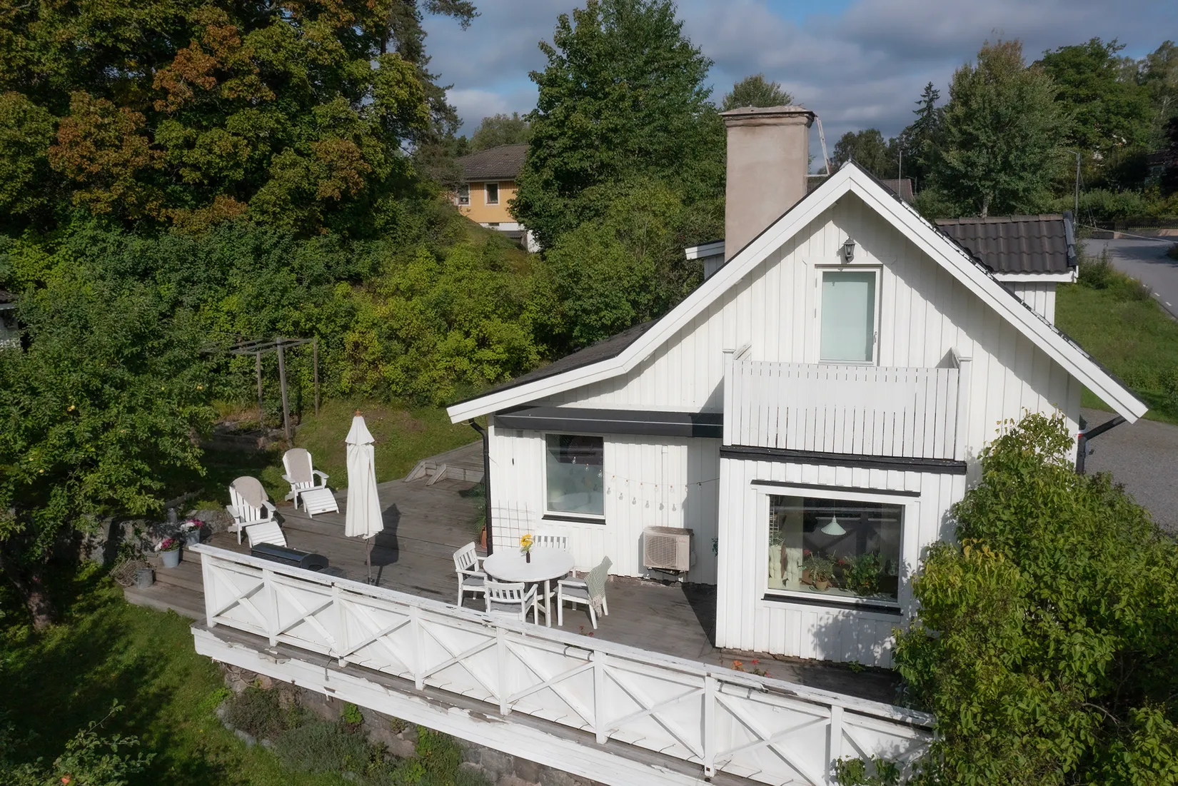 Villa, Rosenhillsvägen 1A, Centrala Huddinge, Huddinge