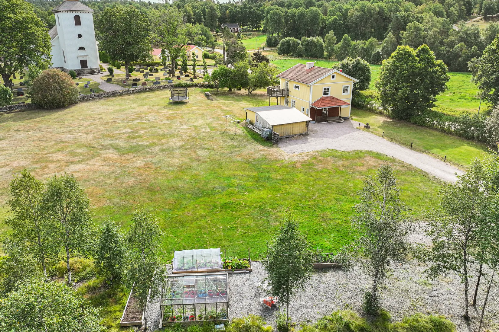 Villa, Byn Klockarängen, Skephult, Mark