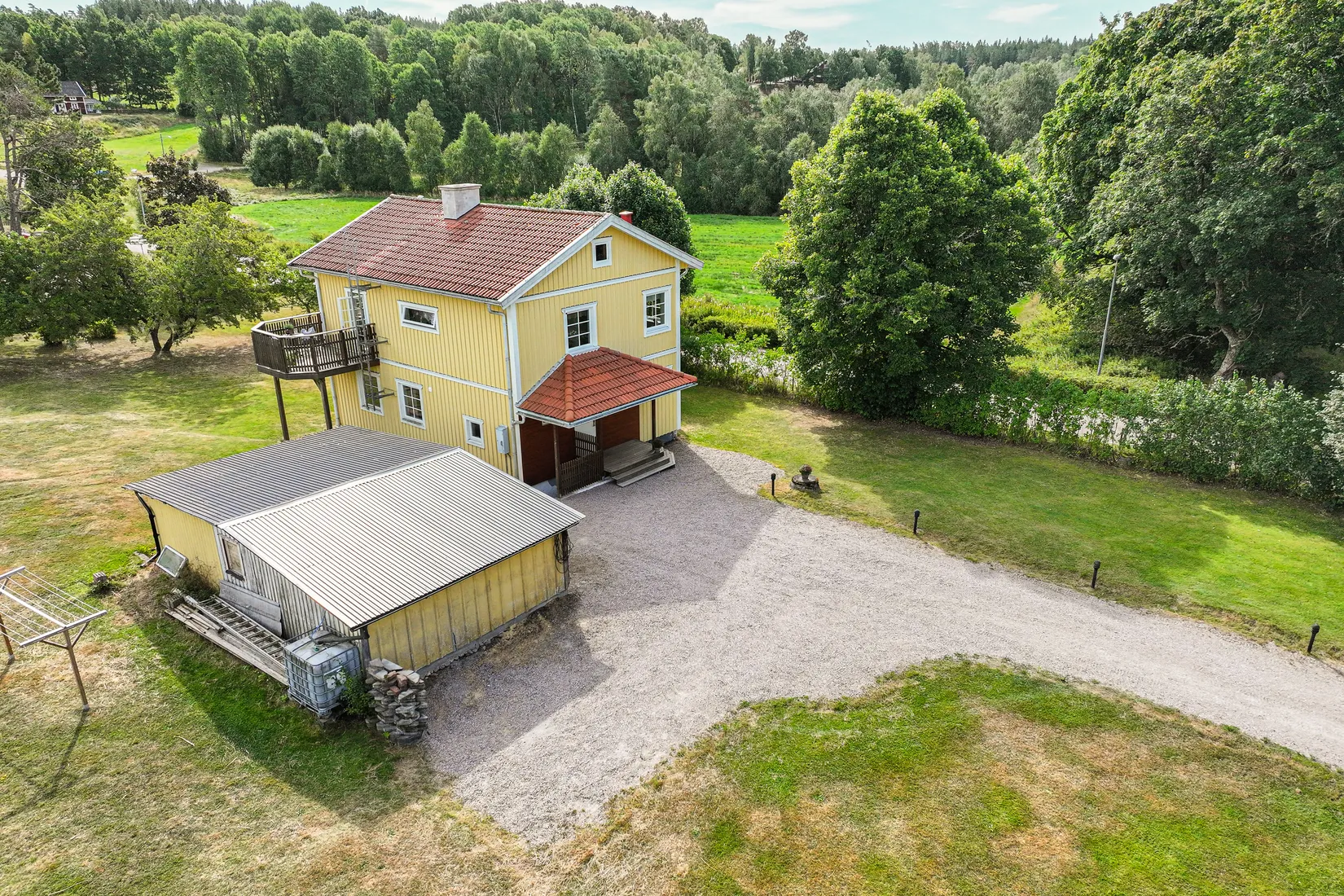 Villa, Byn Klockarängen, Skephult, Mark