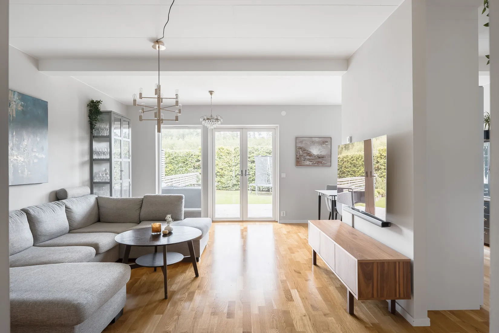 Radhus, Vilkmansgatan 23, Trädgårdsstaden, Skövde