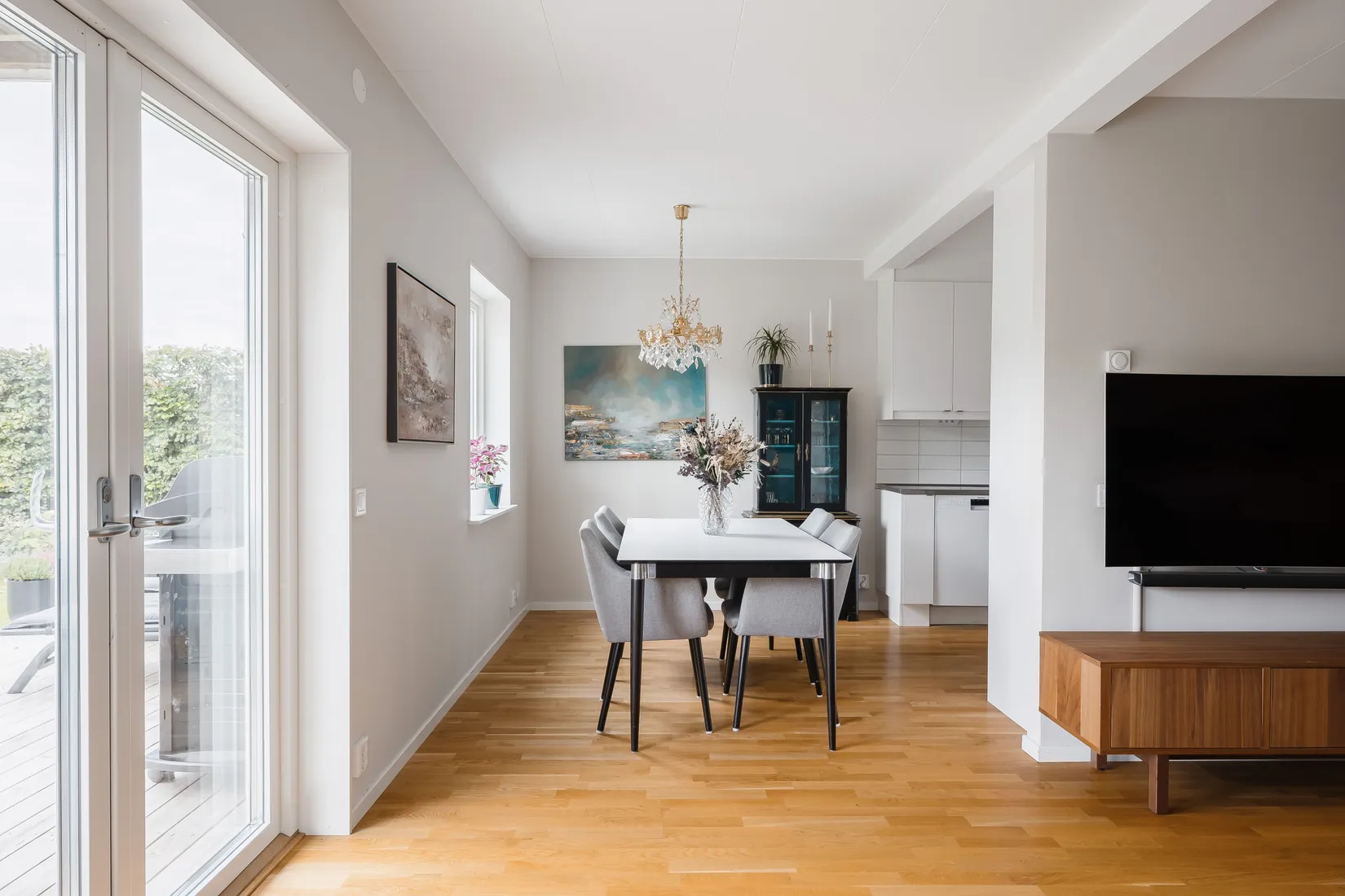 Radhus, Vilkmansgatan 23, Trädgårdsstaden, Skövde