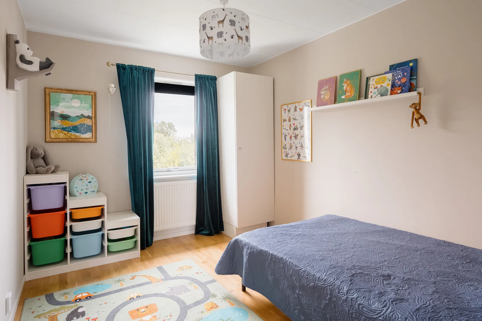Radhus, Vilkmansgatan 23, Trädgårdsstaden, Skövde