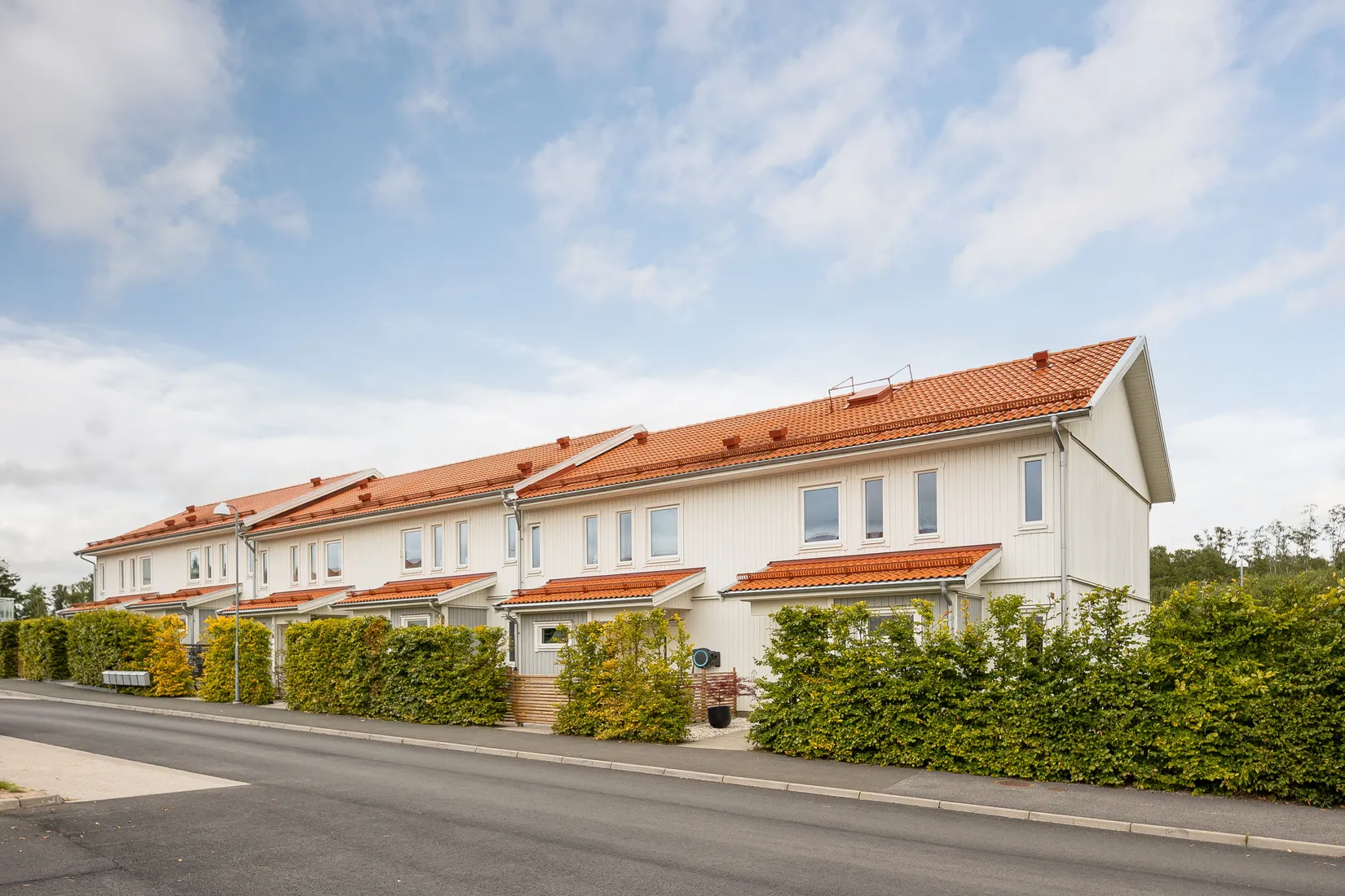Radhus, Vilkmansgatan 23, Trädgårdsstaden, Skövde