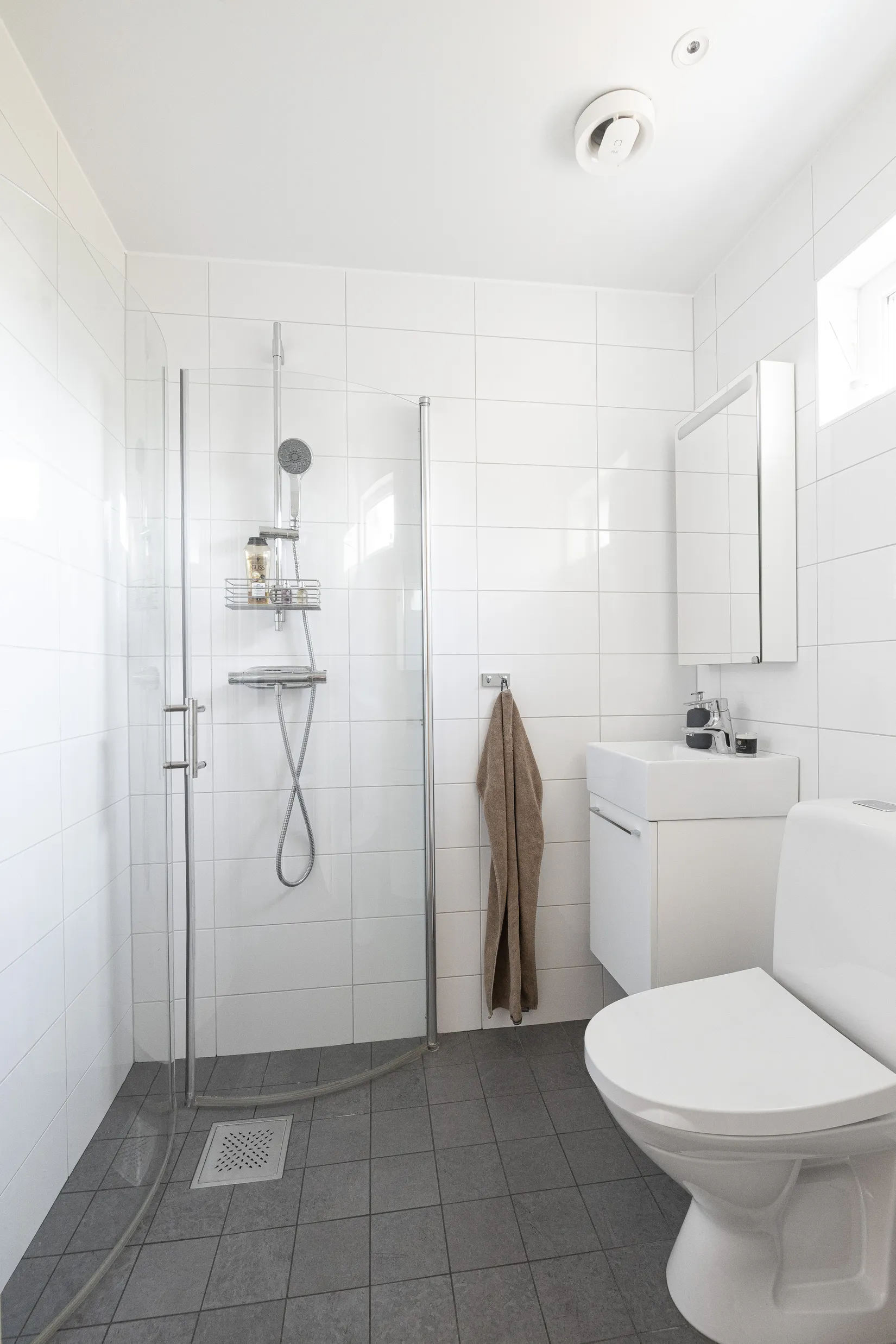 Radhus, Länsmansvägen 189, Norrviken, Sollentuna