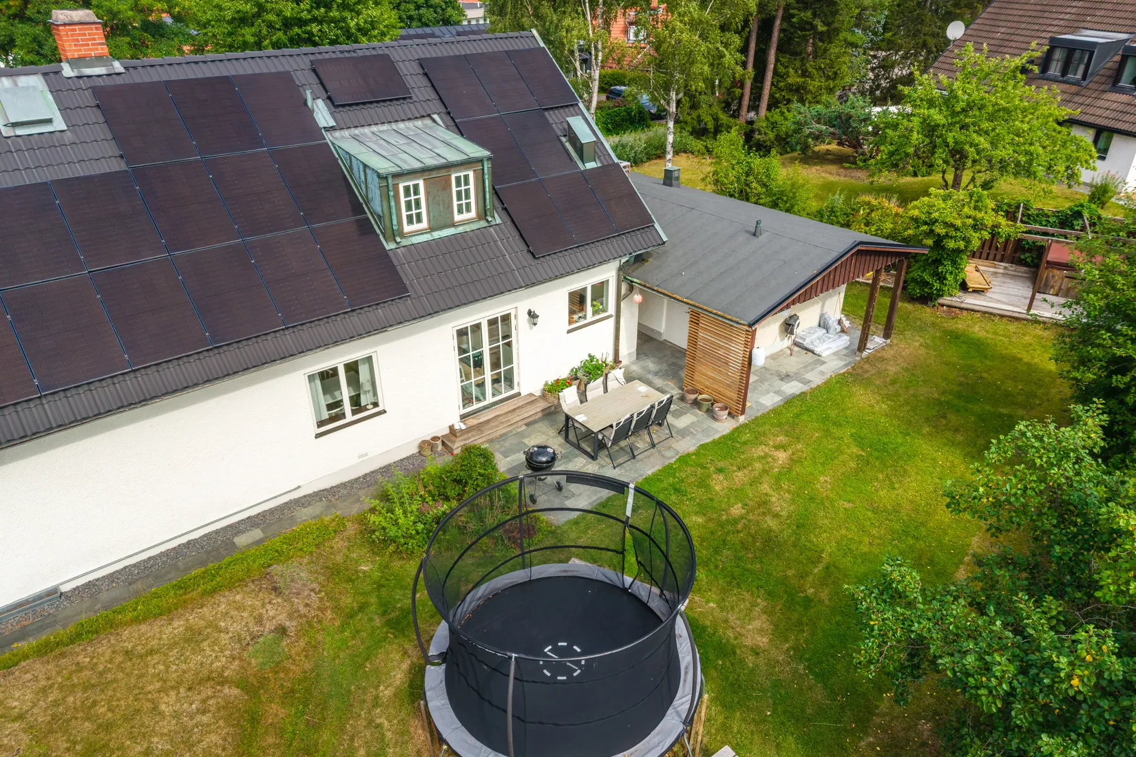 Villa, HAGTORNSVÄGEN 2-4, Viggbyholm, Täby