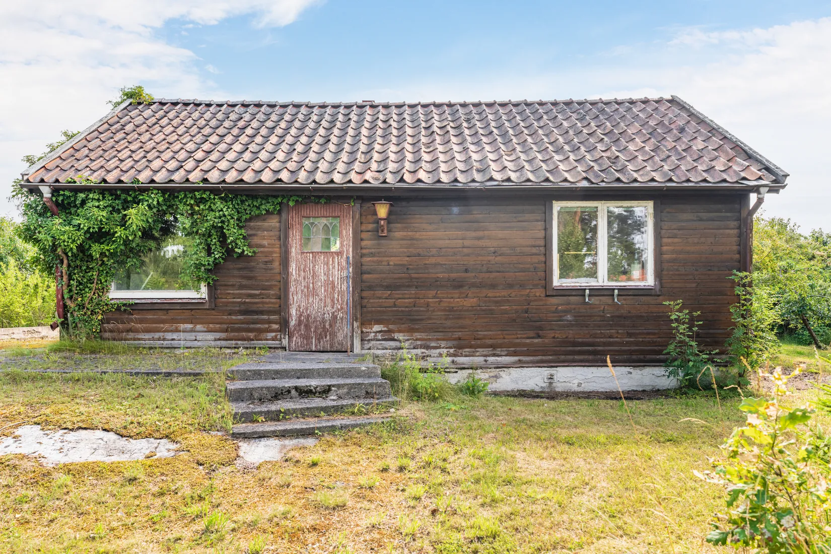 Villa, HAGTORNSVÄGEN 2-4, Viggbyholm, Täby
