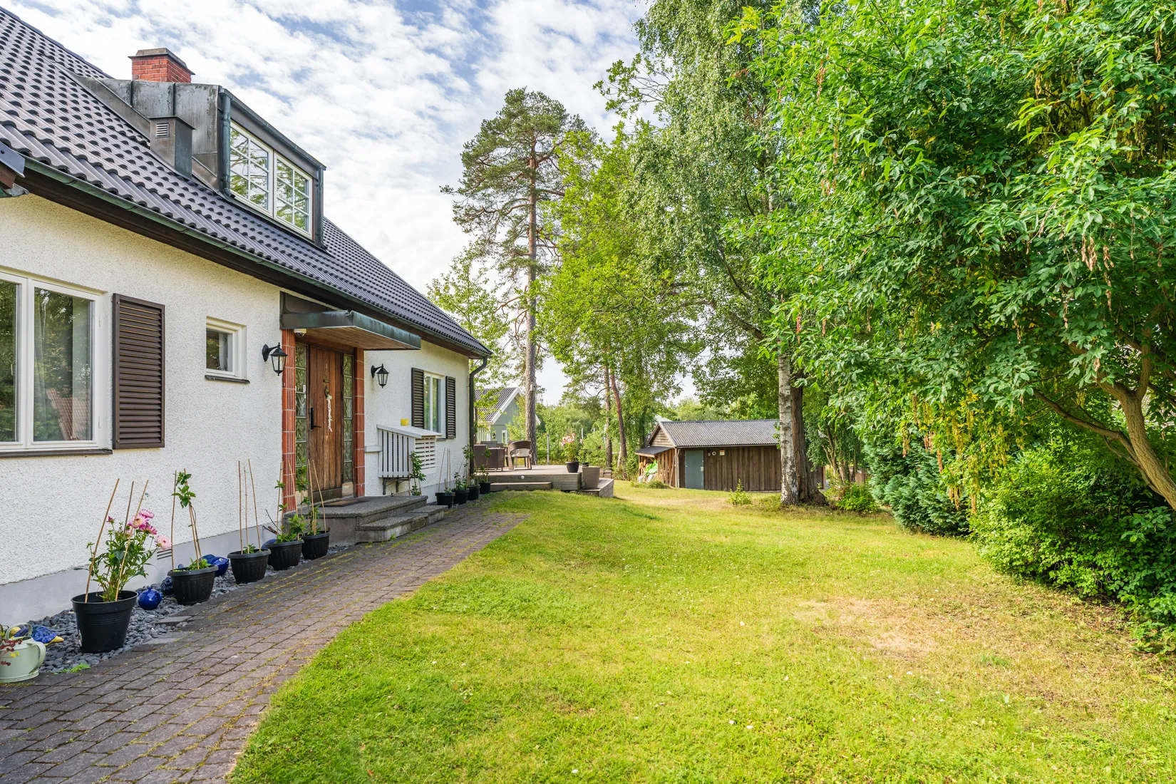 Villa, HAGTORNSVÄGEN 2-4, Viggbyholm, Täby