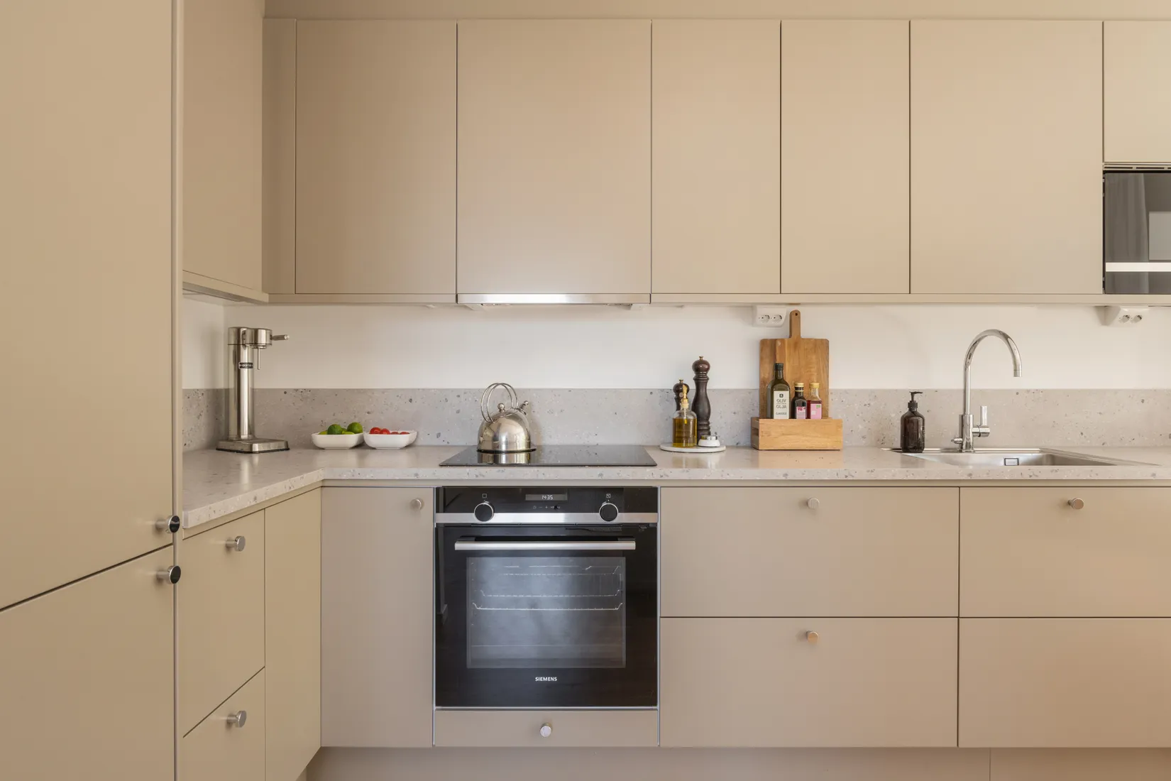 Bostadsrätt, Oskarslundsbacken 39, 5 tr!, Liljeholmskajen, Stockholm