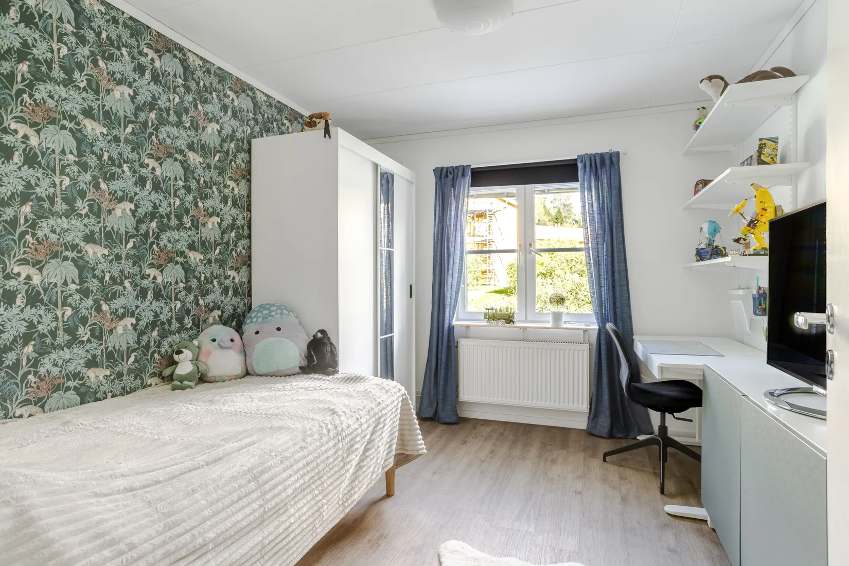 Radhus, Lysekilsvägen 102, Granloholm, Sundsvall