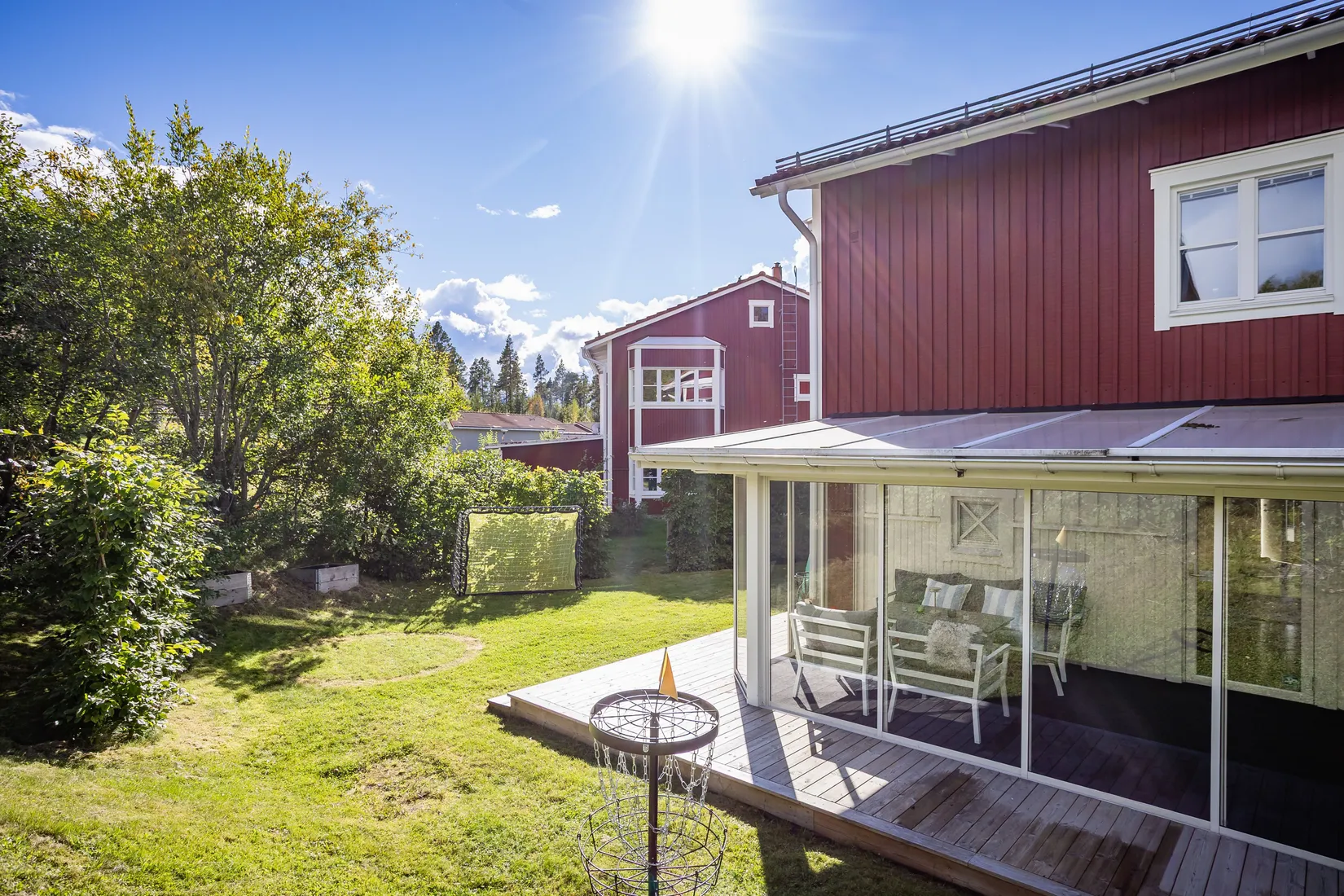 Radhus, Lysekilsvägen 102, Granloholm, Sundsvall