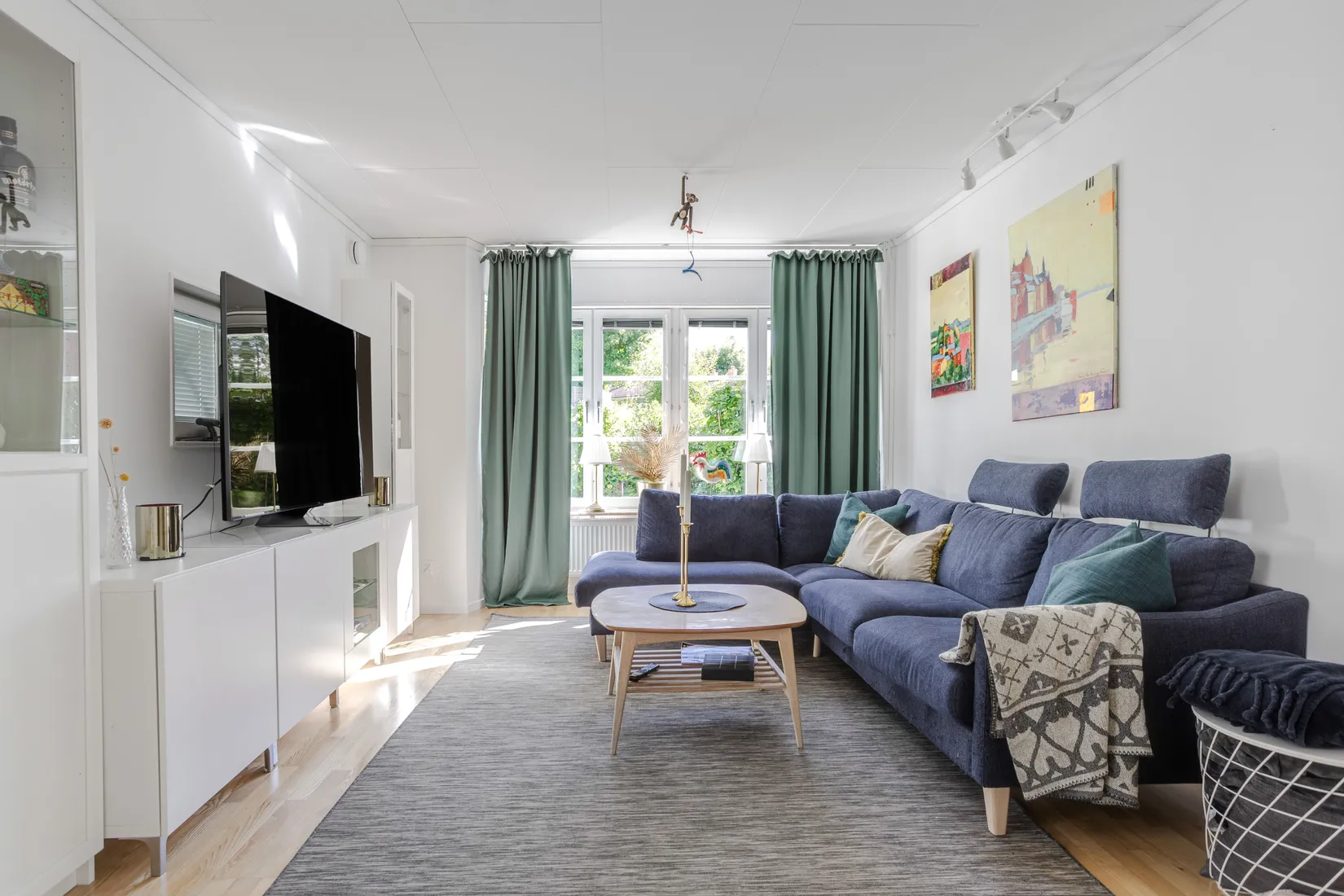Radhus, Lysekilsvägen 102, Granloholm, Sundsvall