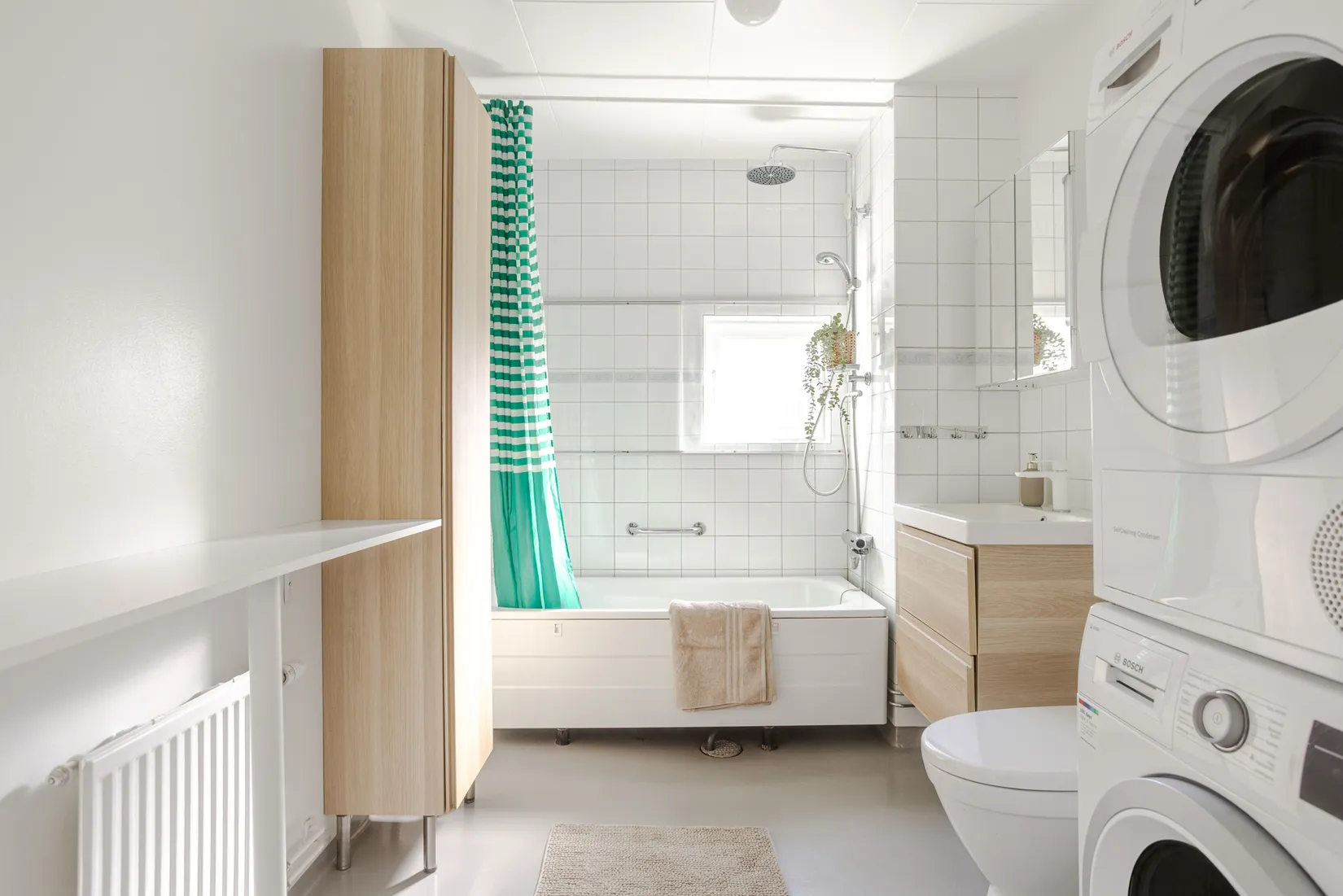 Radhus, Lysekilsvägen 102, Granloholm, Sundsvall