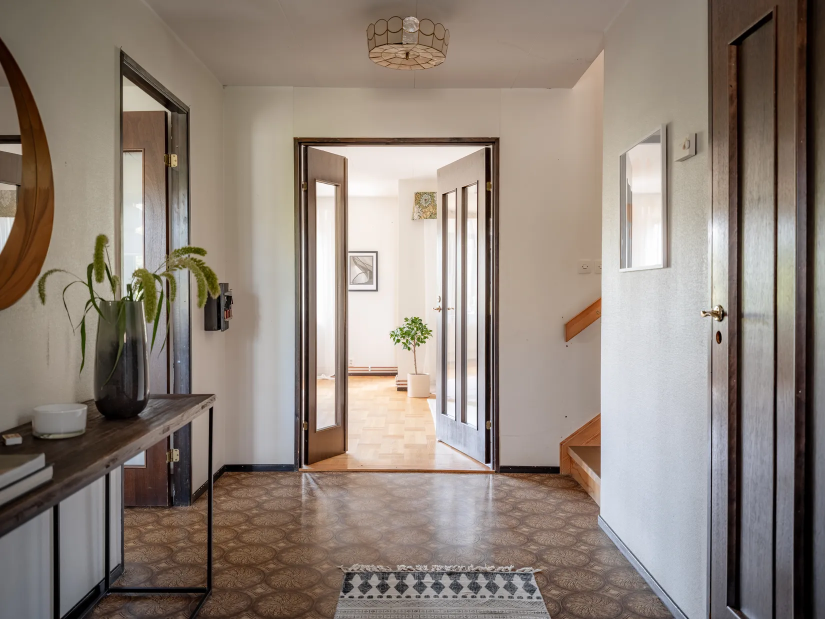 Radhus, Gyllenstiernas väg 43, Näsbypark, Täby