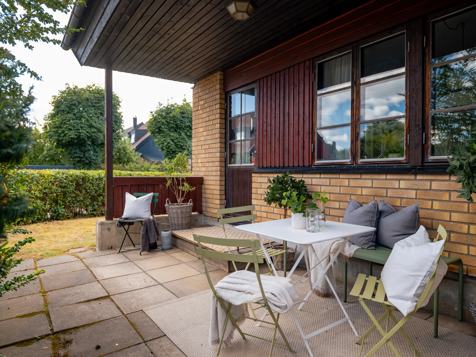 Radhus, Gyllenstiernas väg 43, Näsbypark, Täby