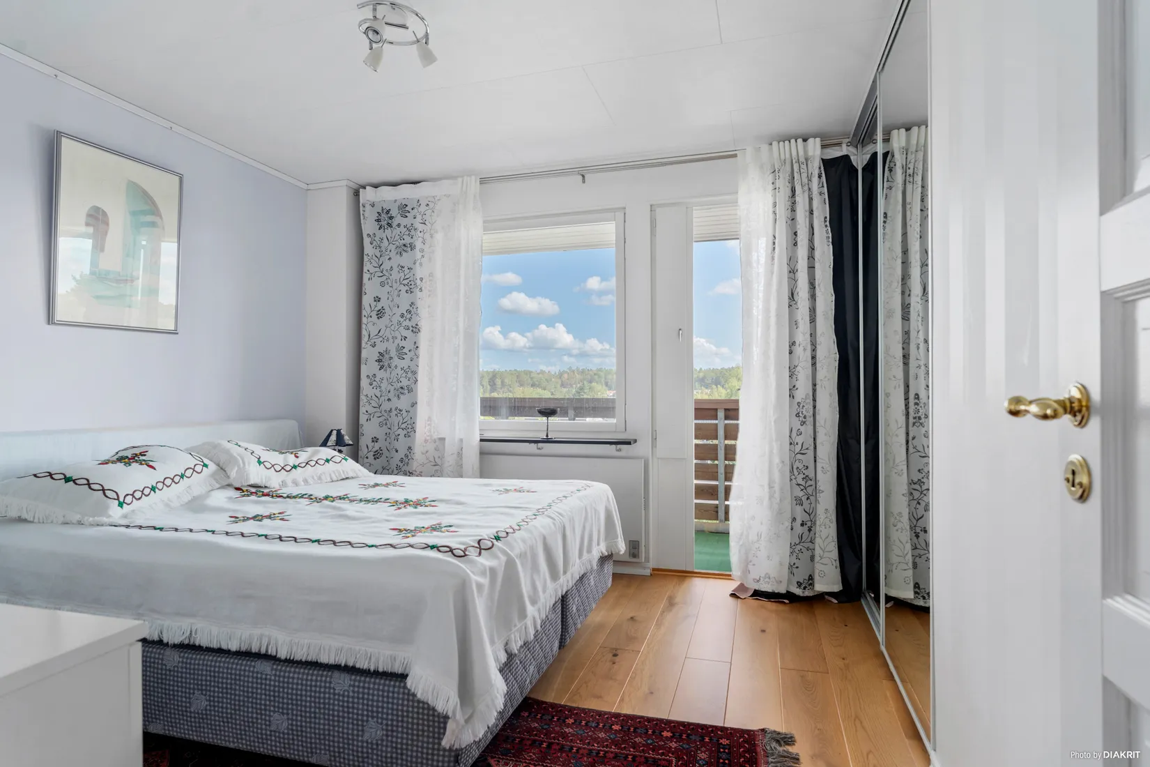Radhus, Krikonstigen 3, Upplands-Bro