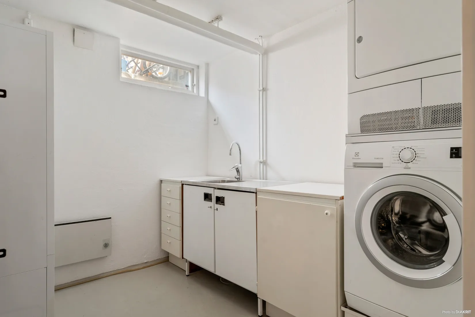 Radhus, Krikonstigen 3, Upplands-Bro