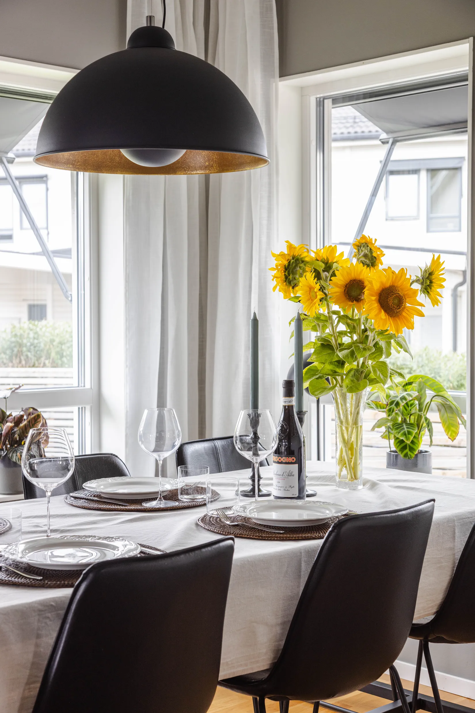 Radhus, Älvdansvägen 4, Älvkullen, Västerås