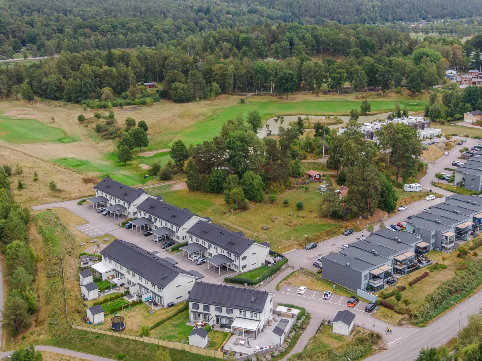 Radhus, Älvdansvägen 4, Älvkullen, Västerås