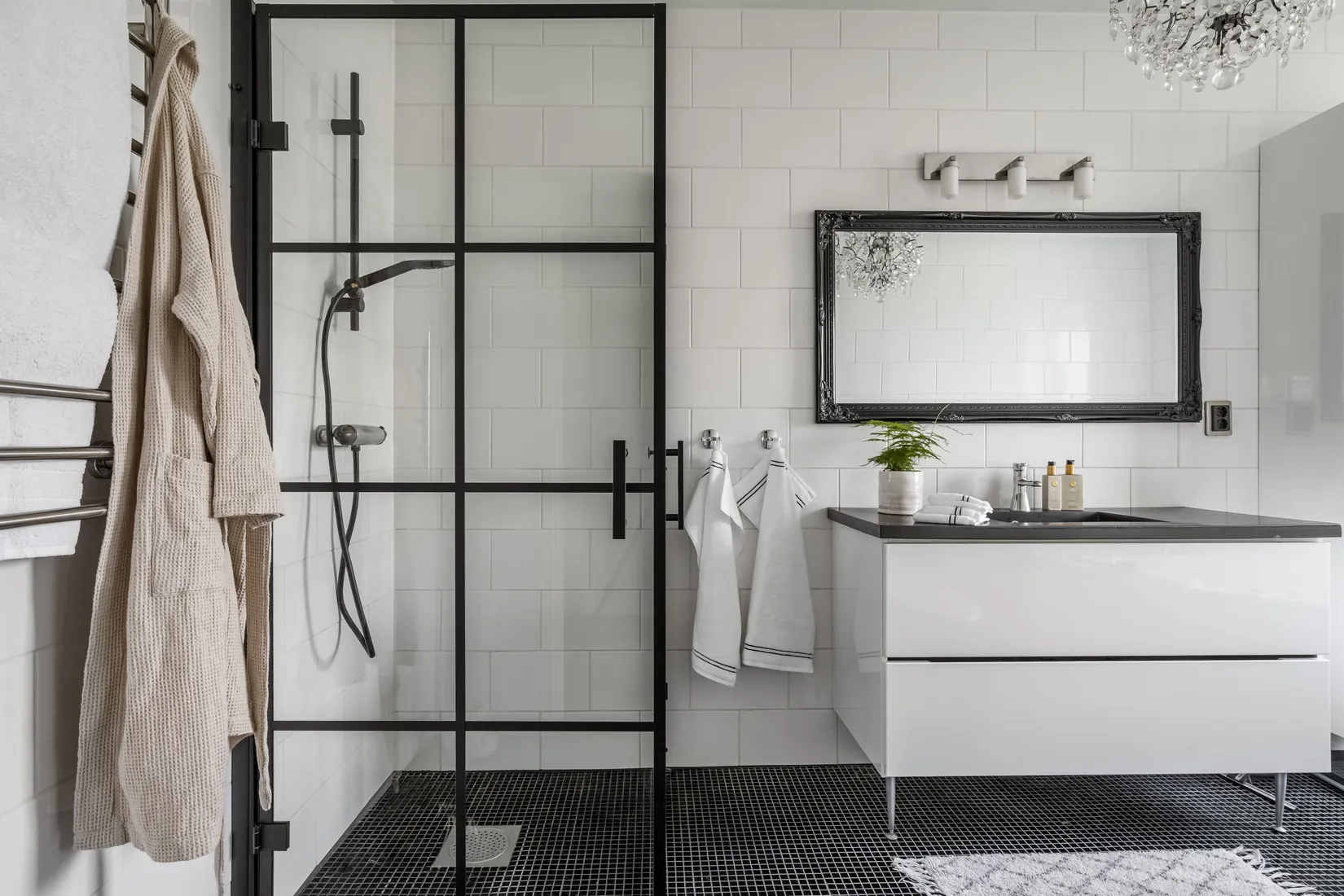 Villa, Björkallén 21, Rostastrand, Örebro