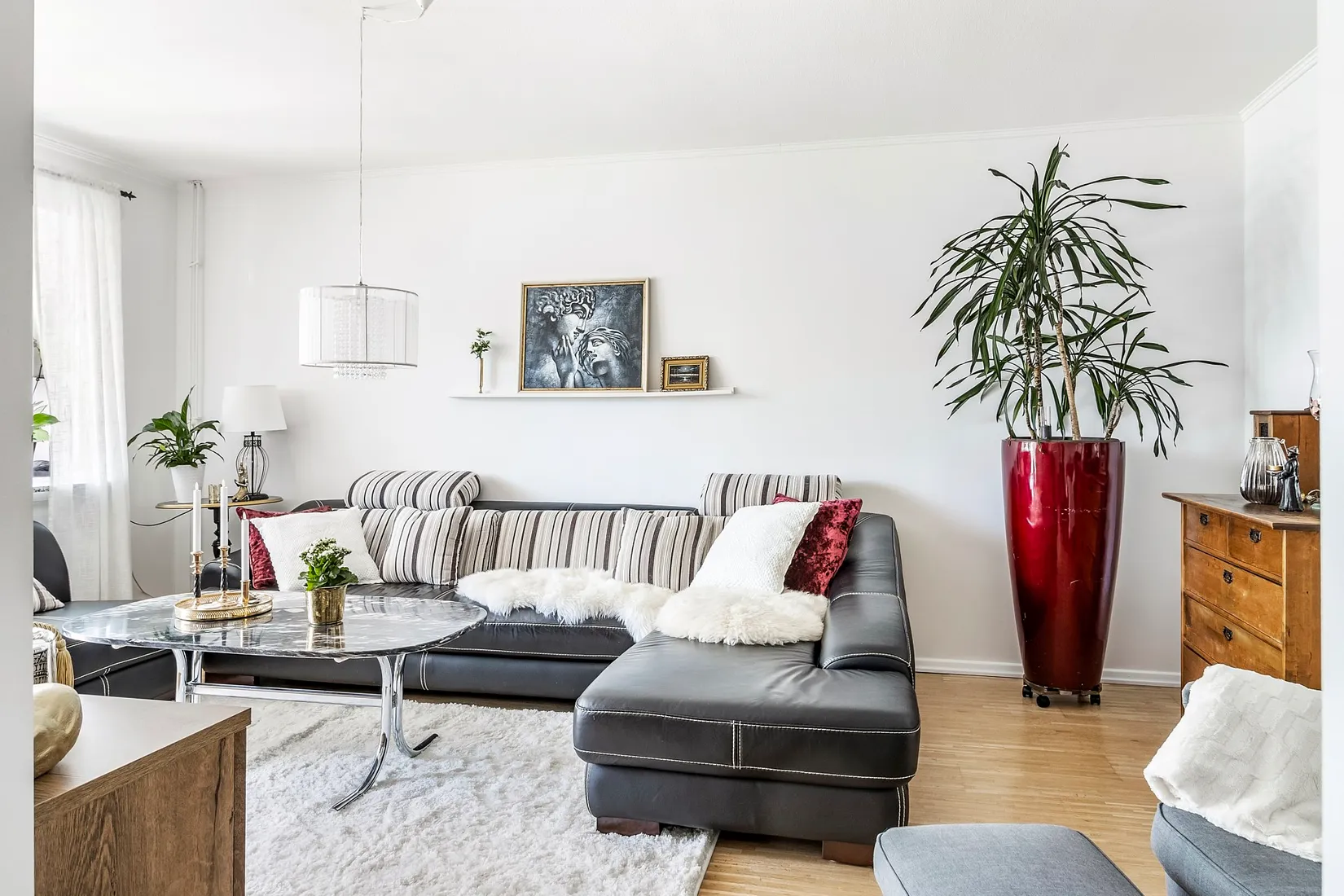 Bostadsrätt, Knotavägen 27, Bjurhovda, Västerås