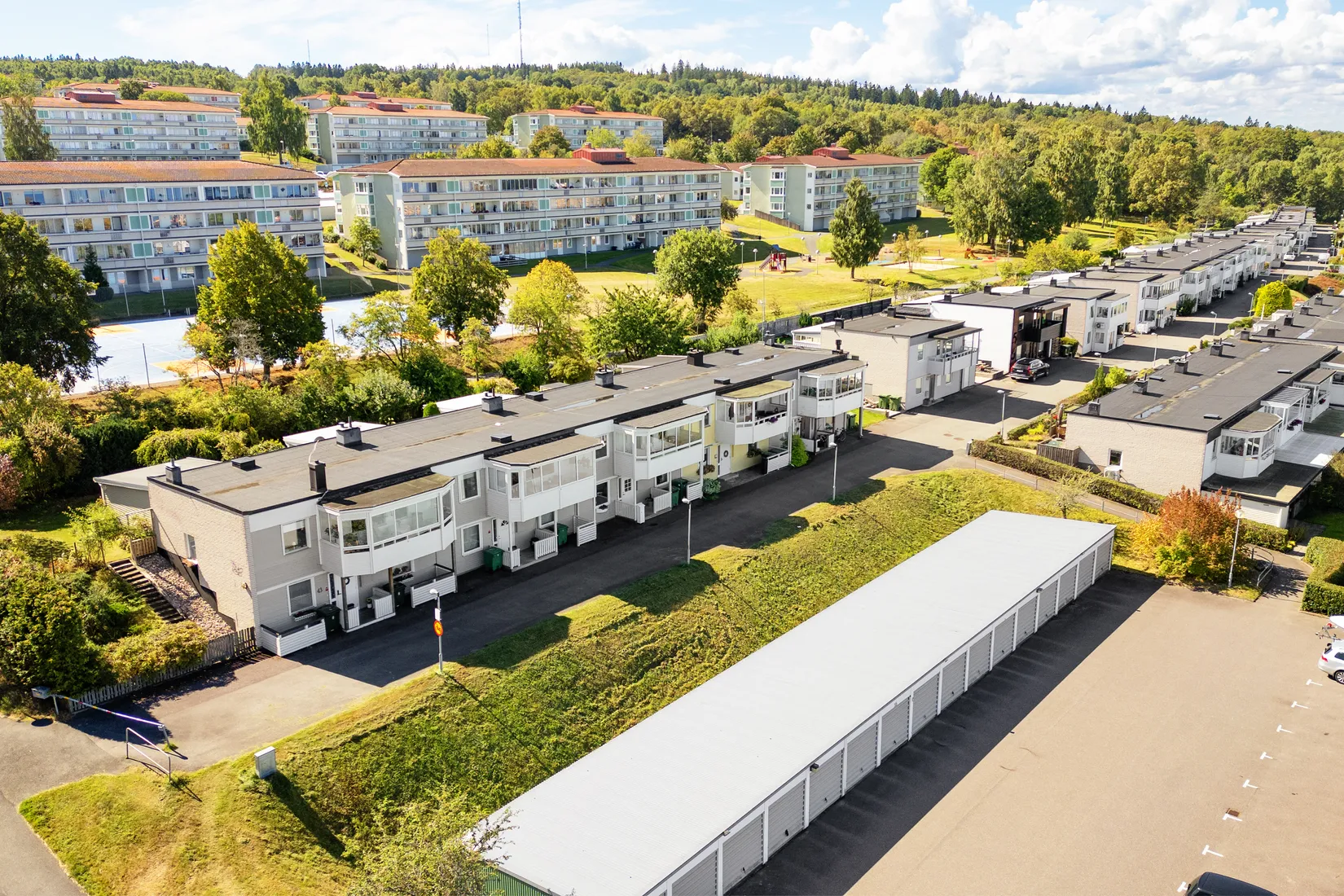 Radhus, Hästhagsgatan 47, Nedre Öxnehaga, Jönköping