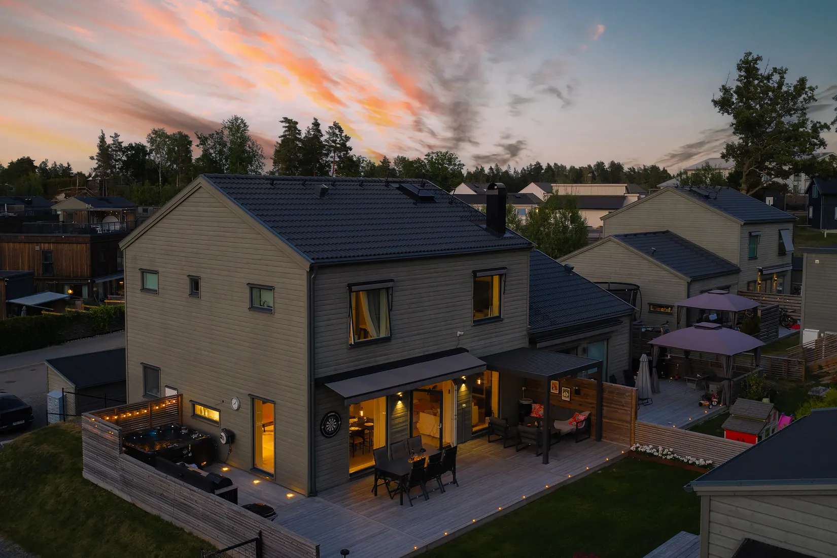 Radhus, Skogskärrsvägen 4D, Huddinge - Högmora, Huddinge