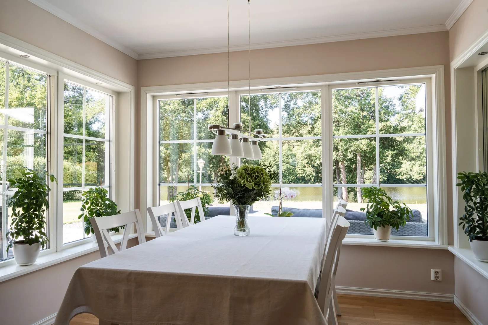 Villa, Trädgårdsvägen 21, Surahammar