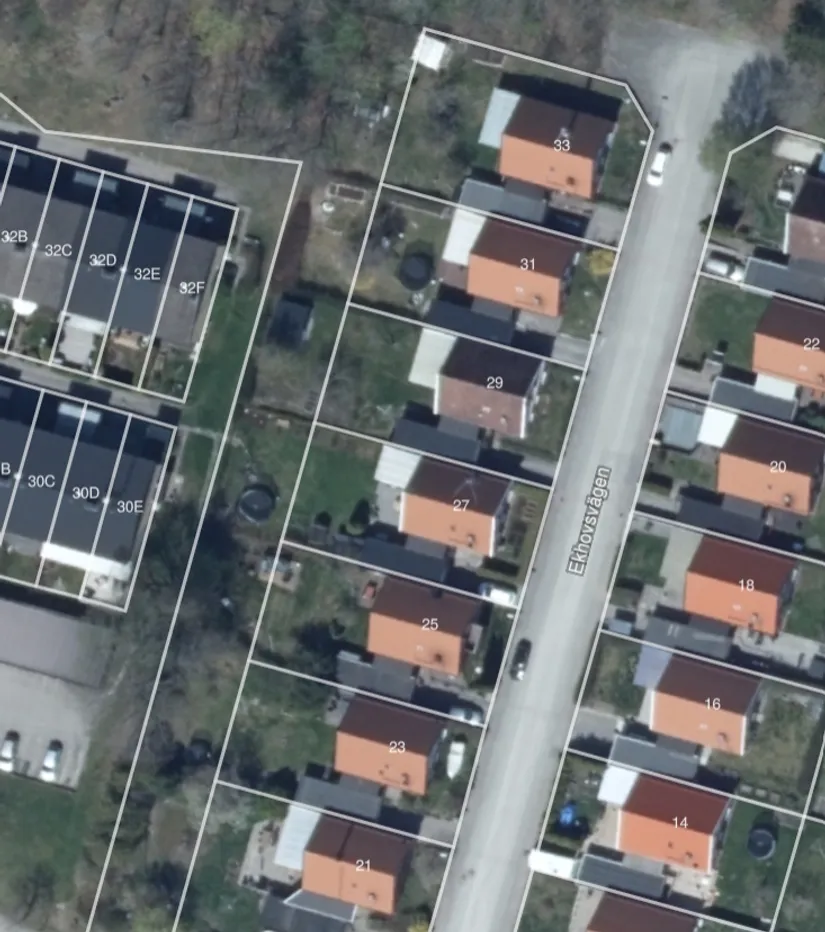 Radhus, Ekhovsvägen 29, Strängnäs