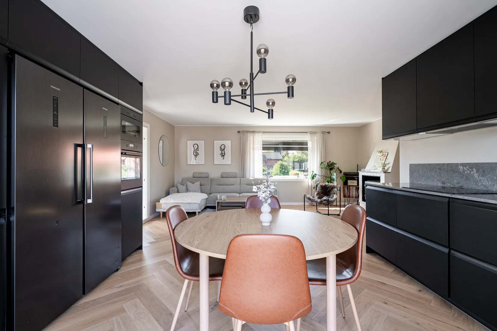 Villa, Hökåsvägen 47, Hökåsen, Västerås